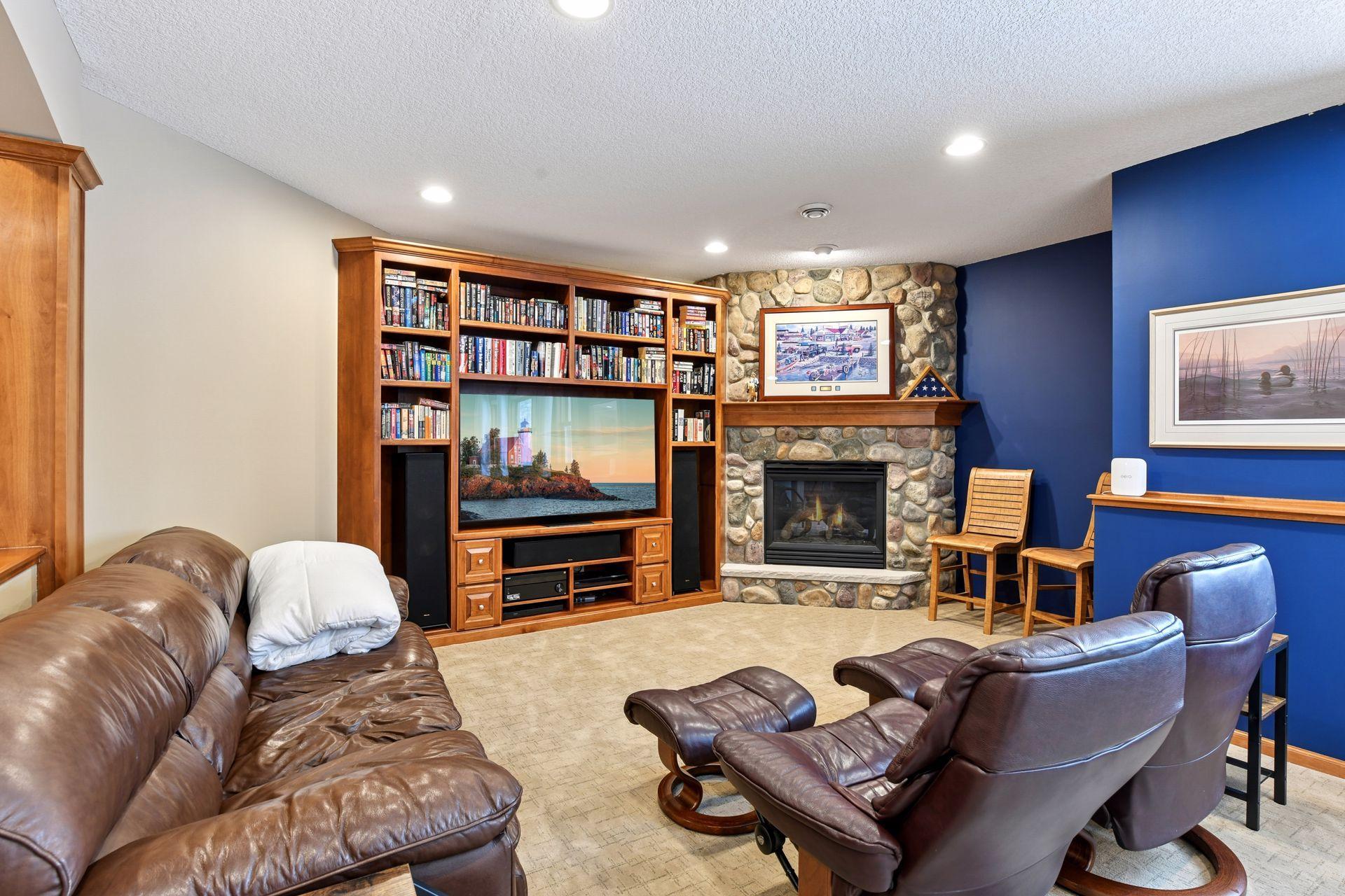 2584 N Saunders Lake Drive