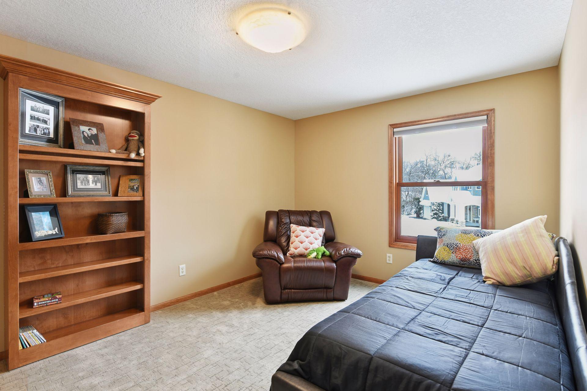 2584 N Saunders Lake Drive