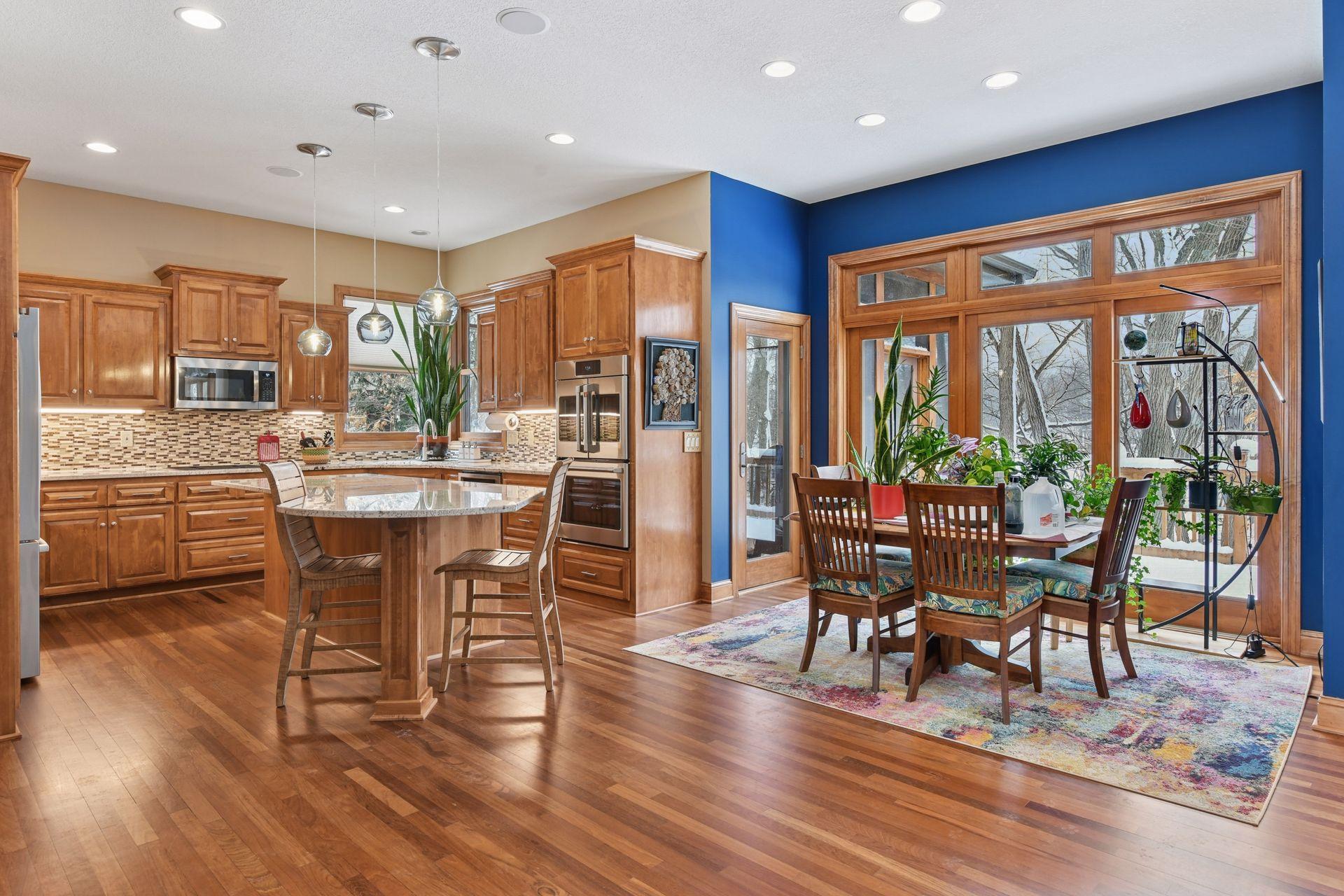 2584 N Saunders Lake Drive