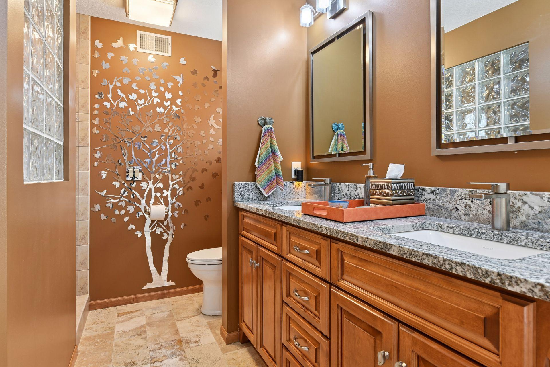 2584 N Saunders Lake Drive