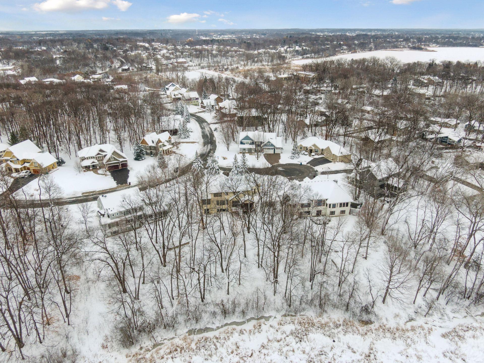 2584 N Saunders Lake Drive