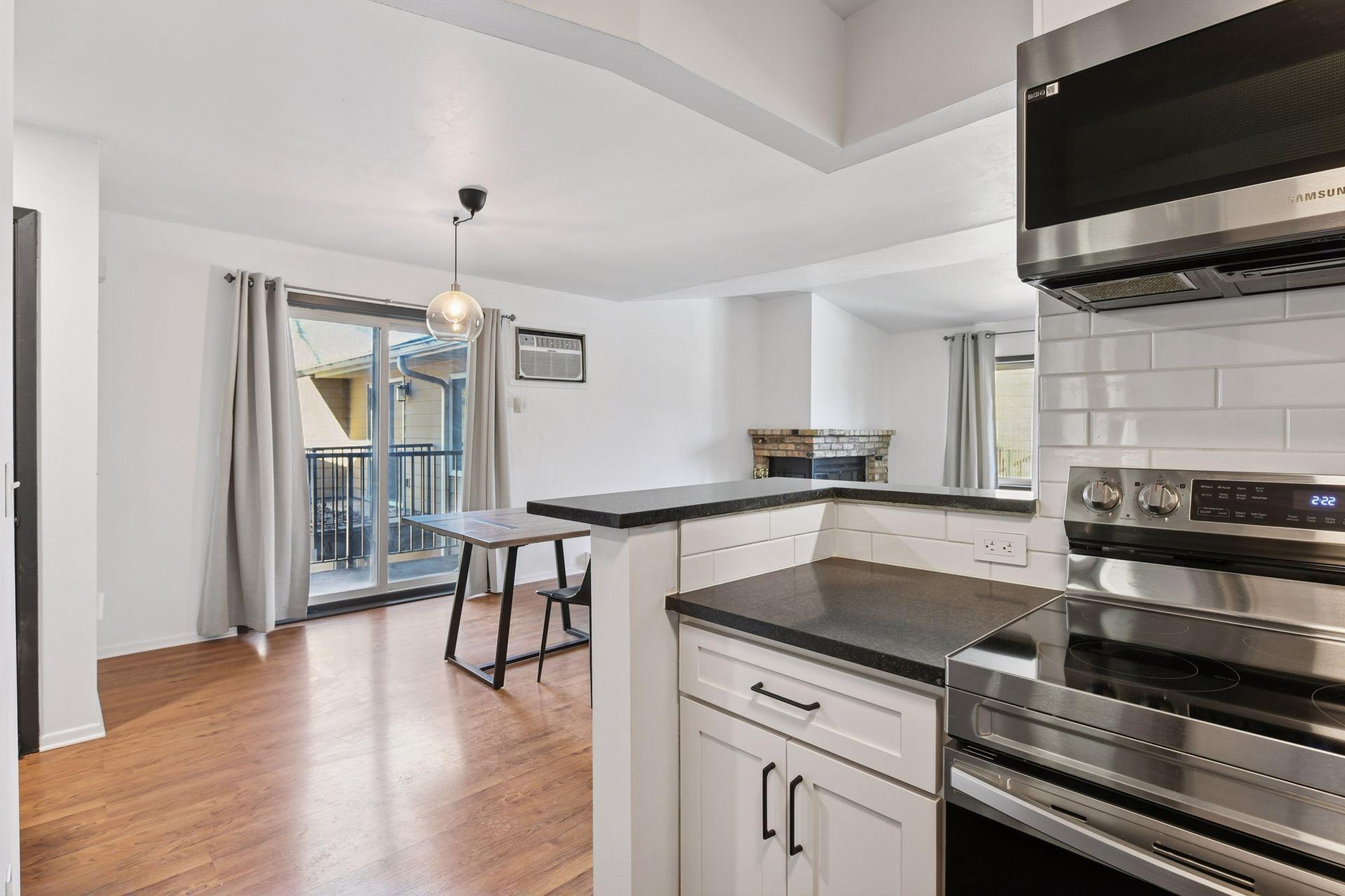 2030 Ridge Drive Unit: 31