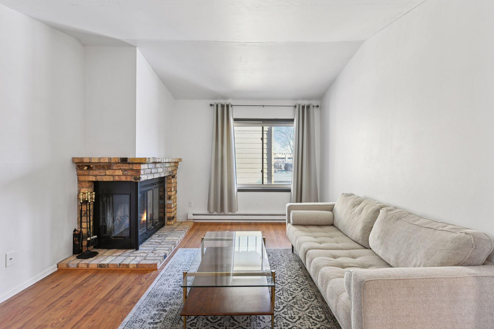 2030 Ridge Drive Unit: 31