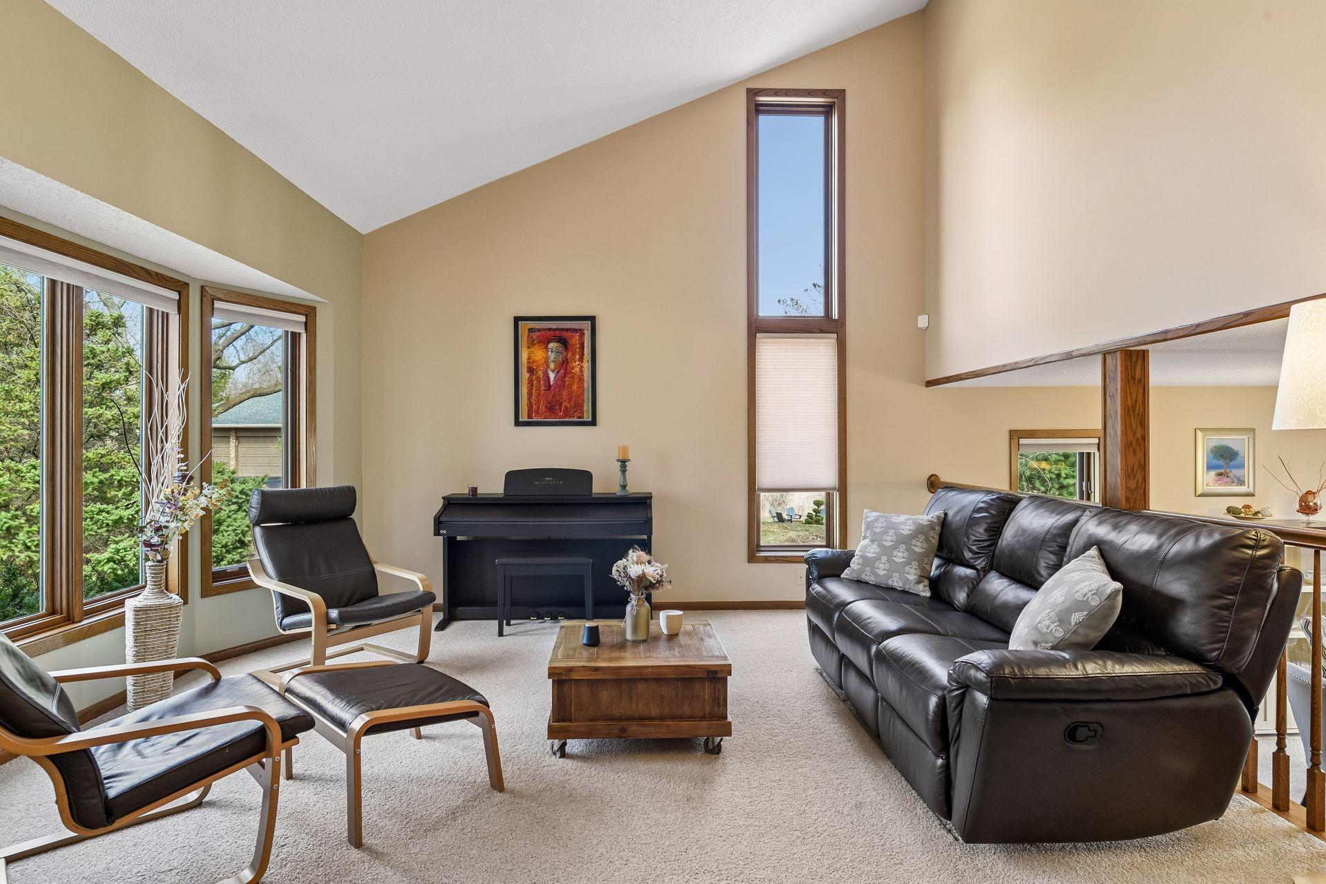 4424 Camelot Drive