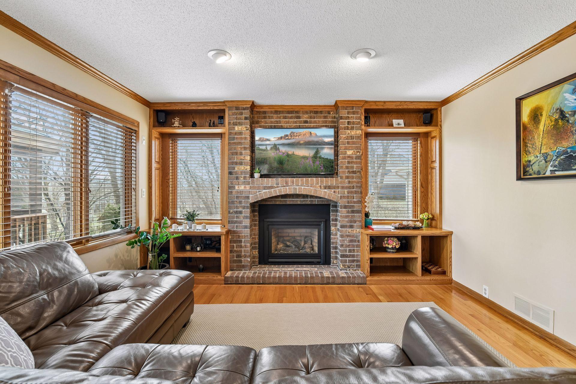 4424 Camelot Drive