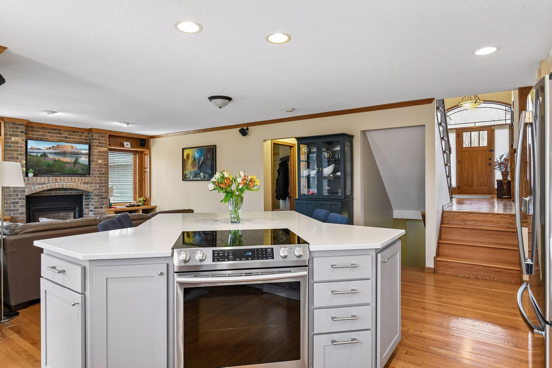 4424 Camelot Drive