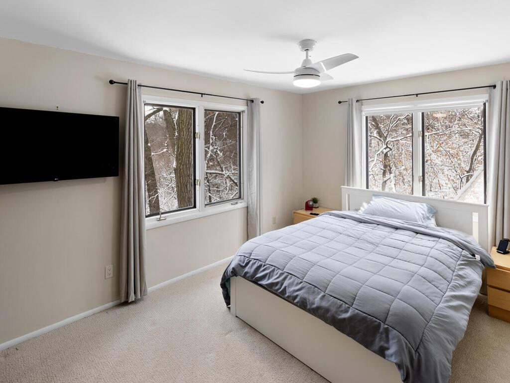 14811 Minnehaha Place