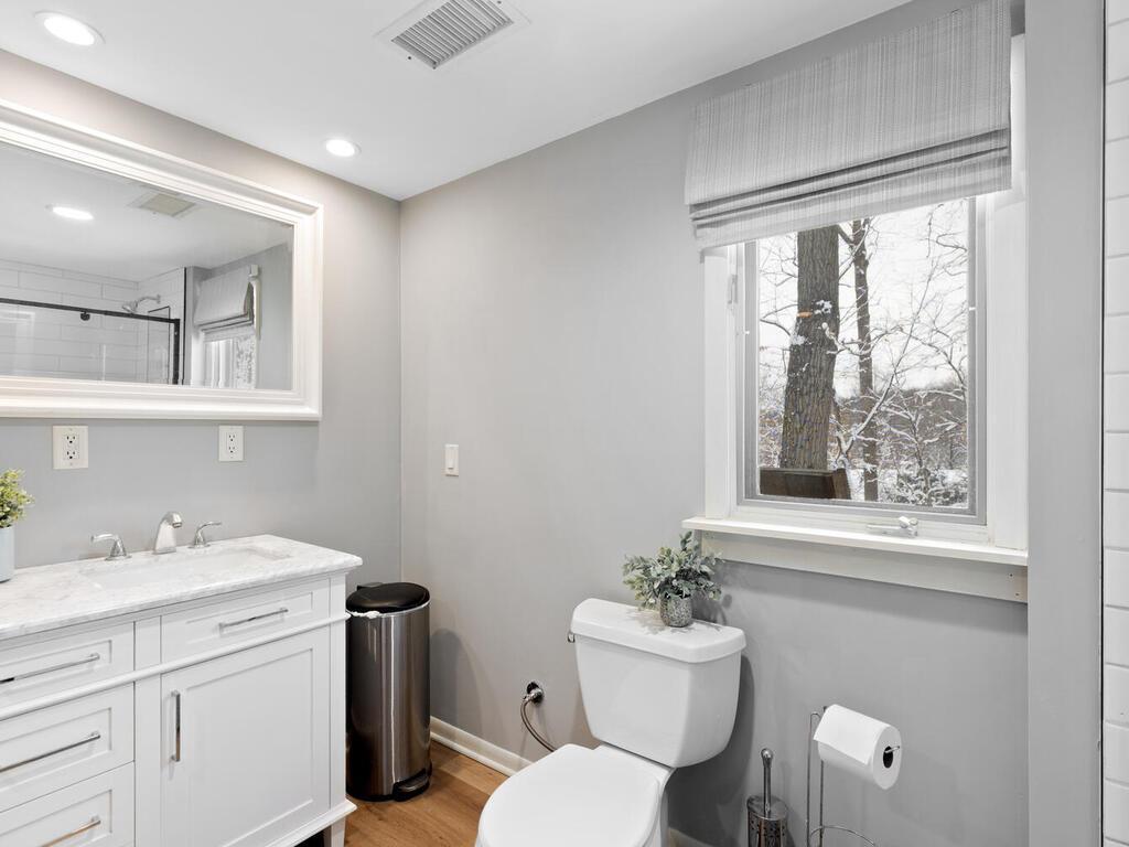 14811 Minnehaha Place