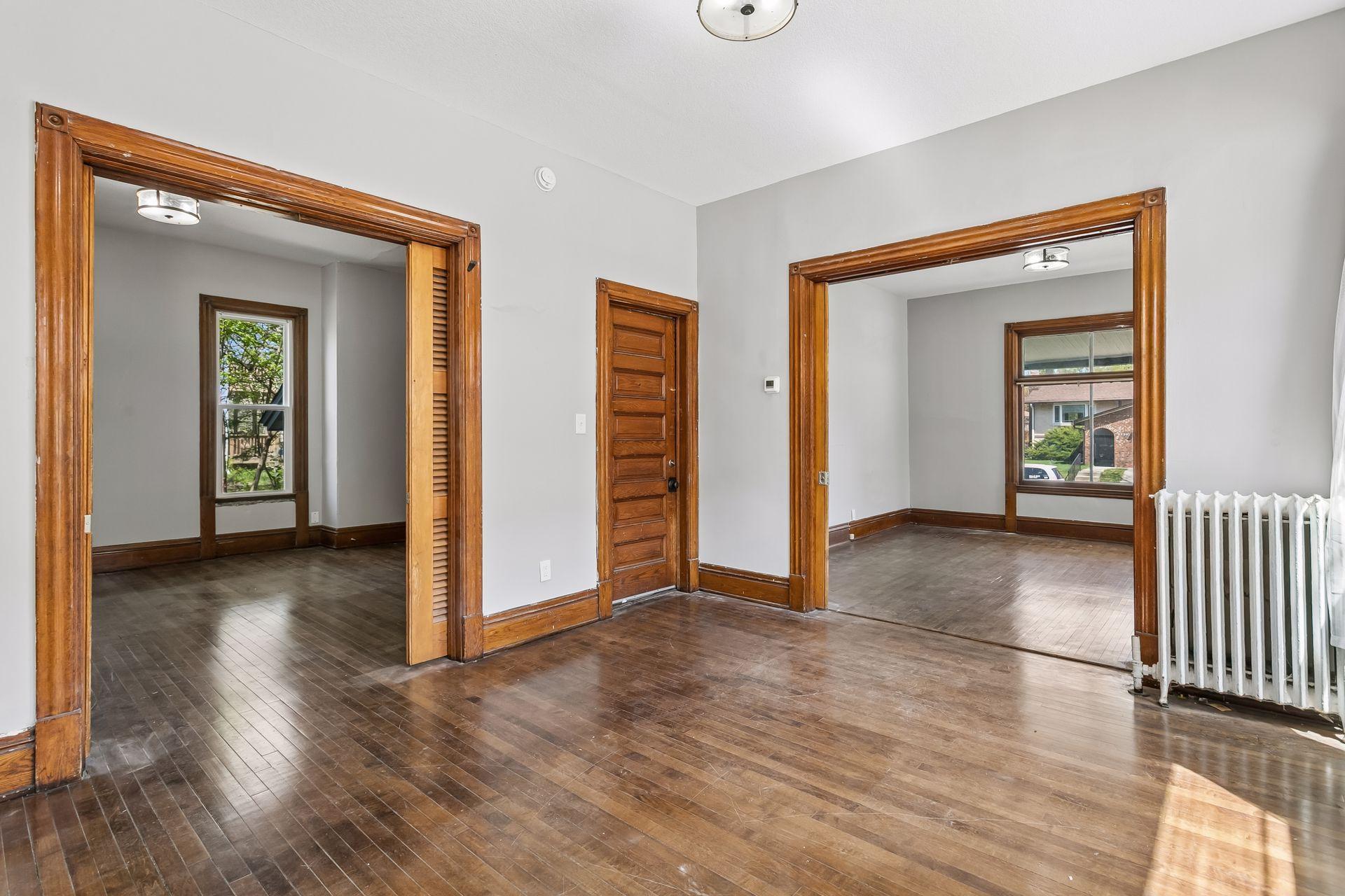 1300 Grand Street NE