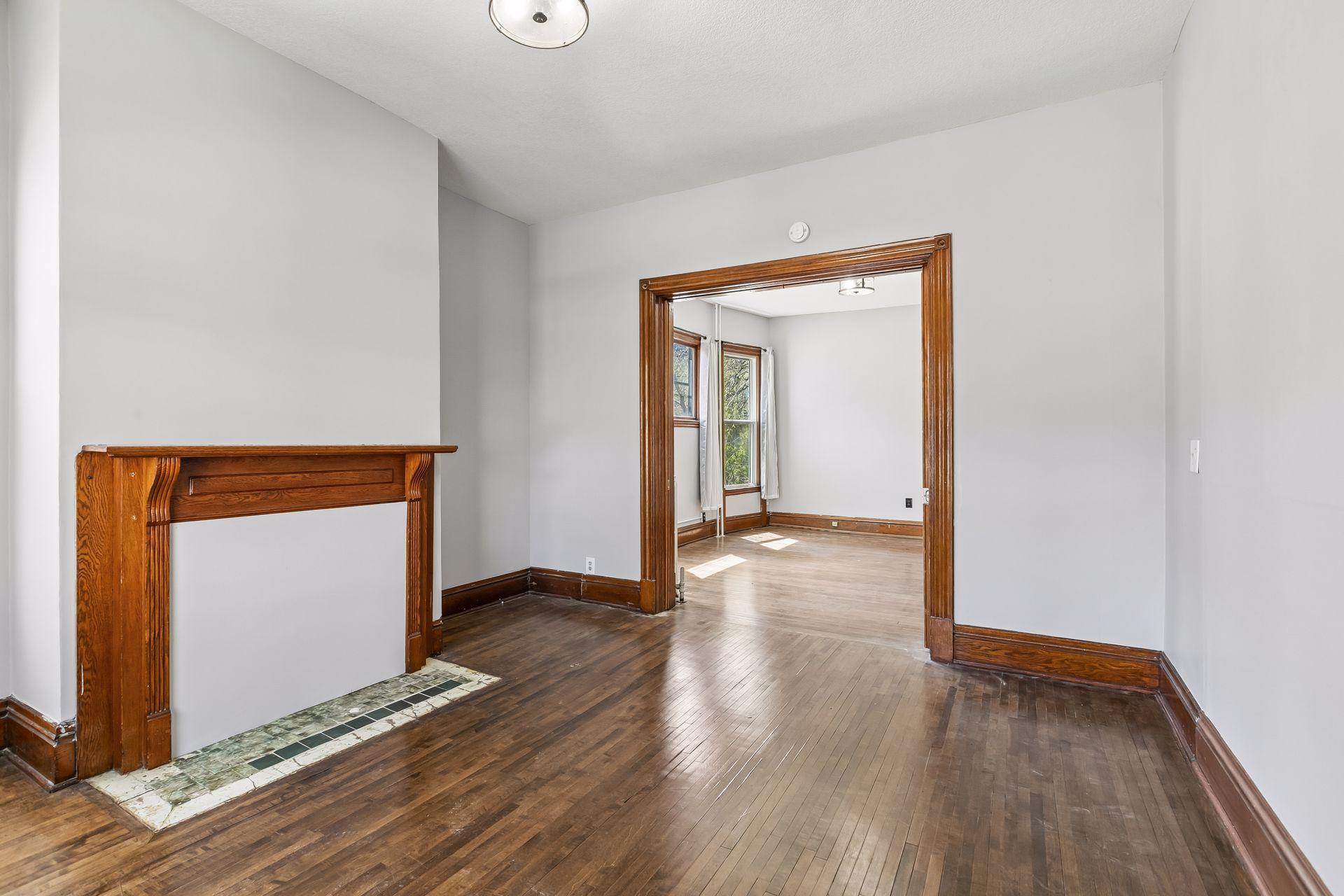 1300 Grand Street NE