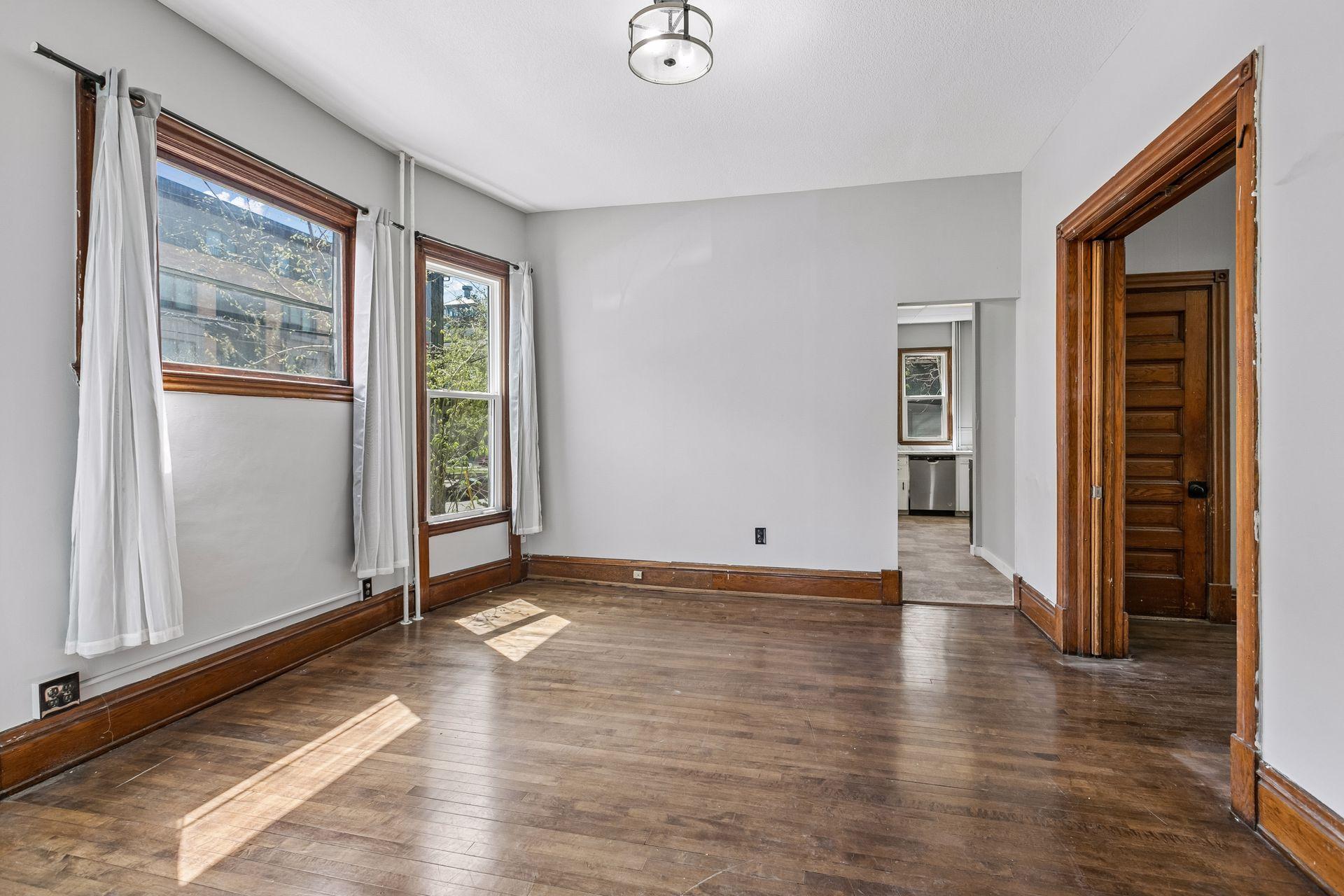 1300 Grand Street NE