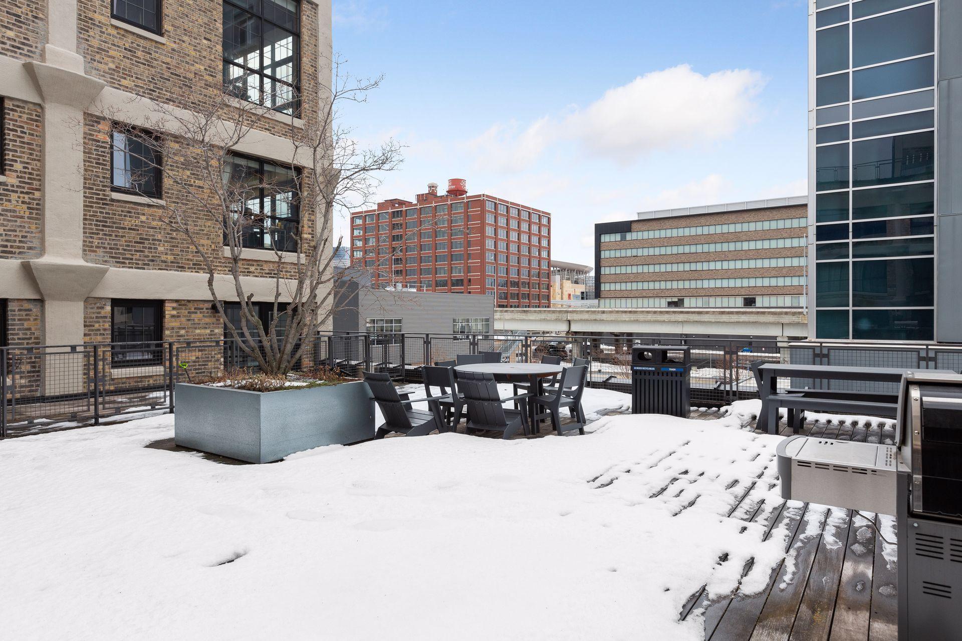 525 N 3rd Street Unit: 303