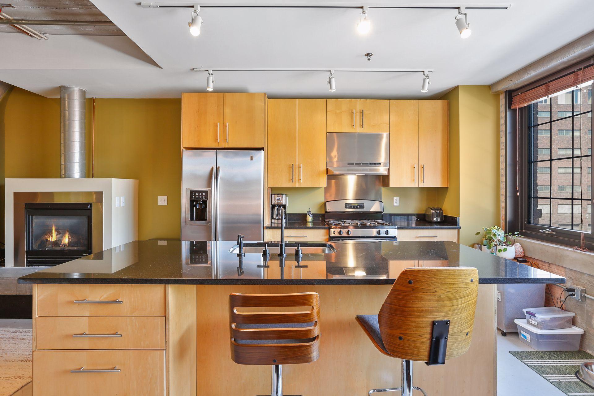 525 N 3rd Street Unit: 303