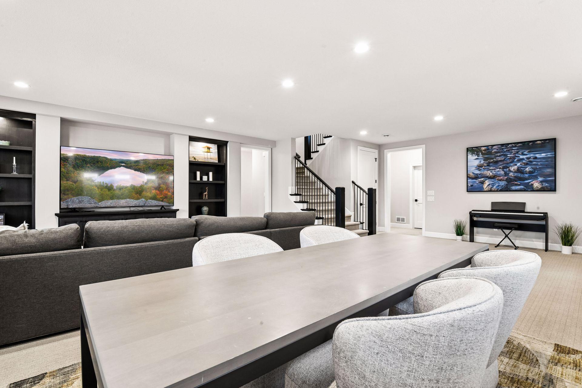 7100 Highland Court