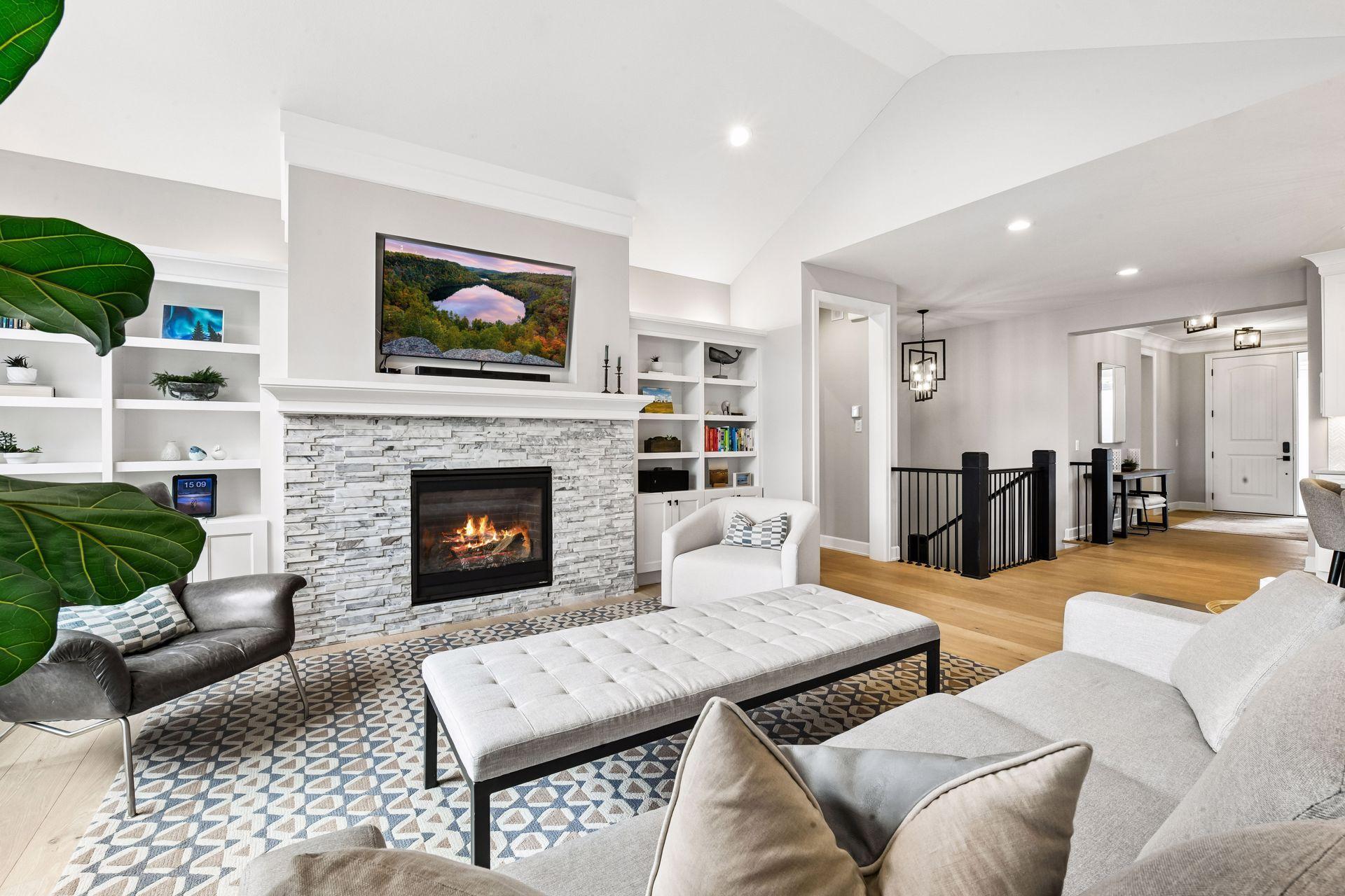 7100 Highland Court