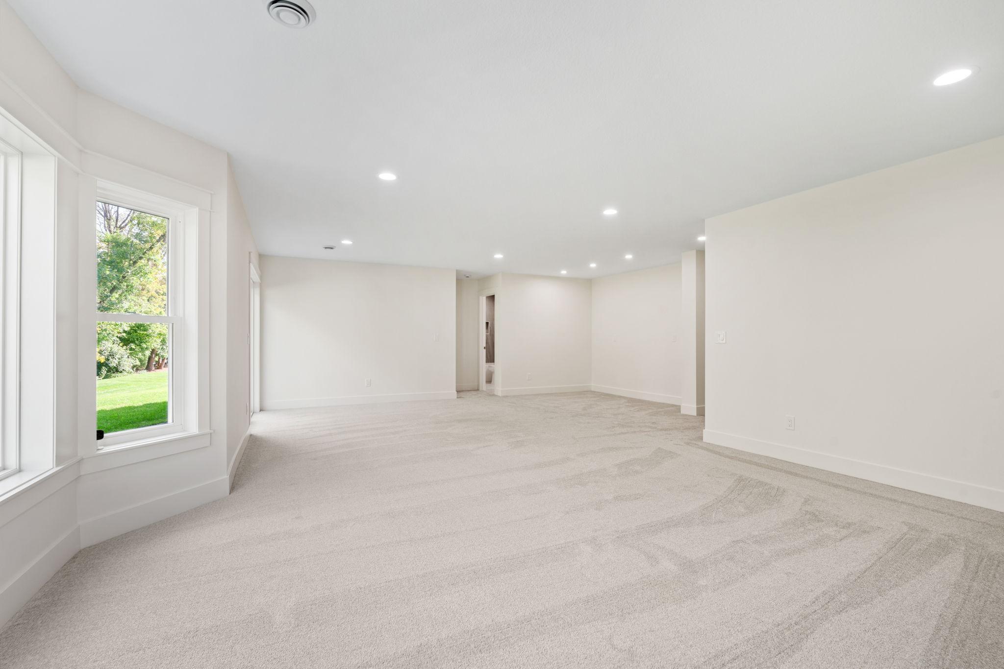 21412 Poate Court