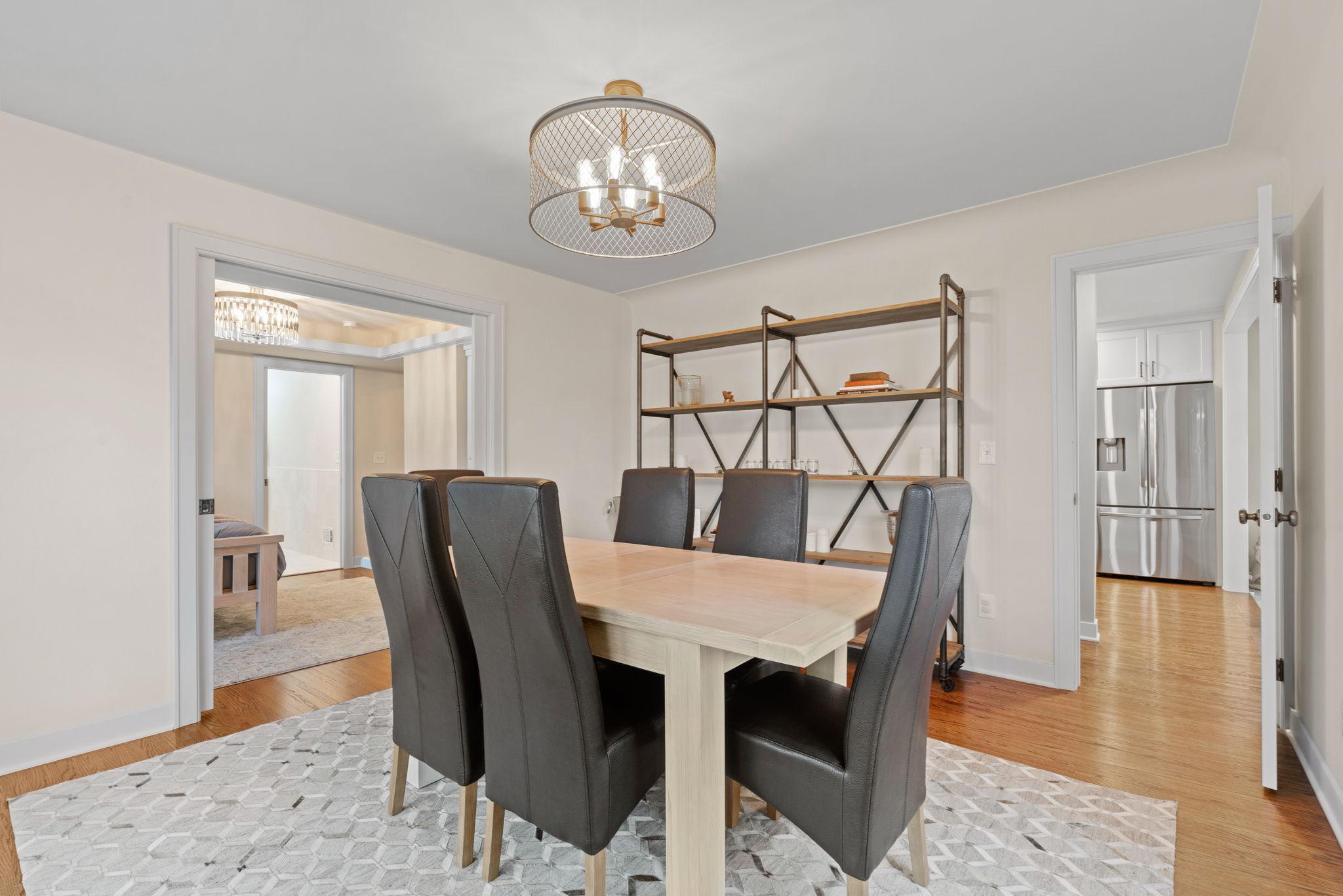 1108 Quebec Avenue N