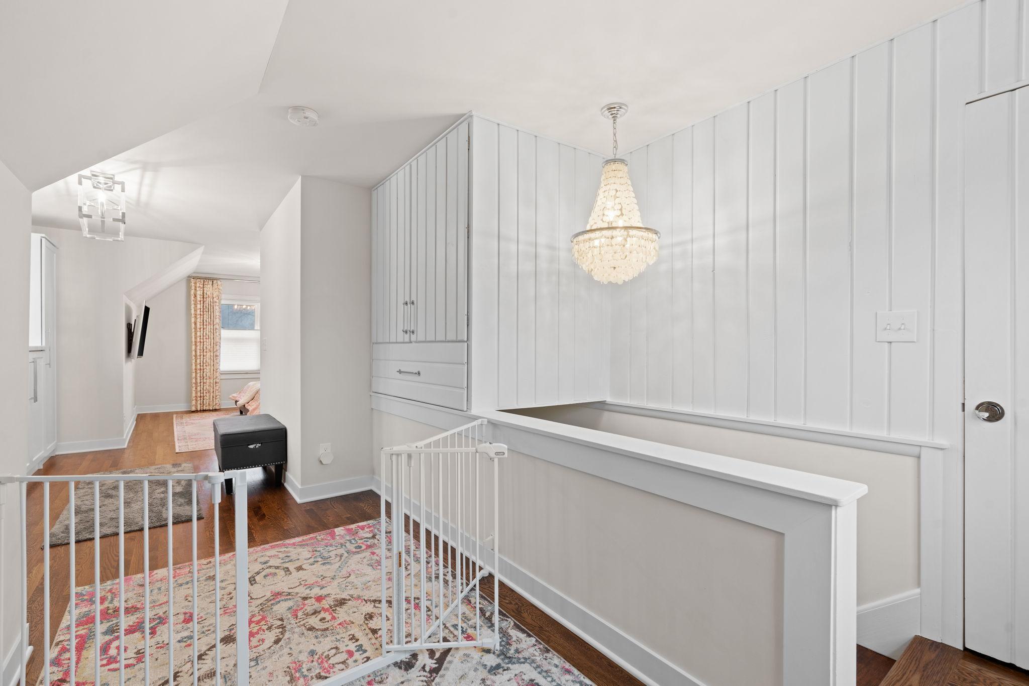 1108 Quebec Avenue N