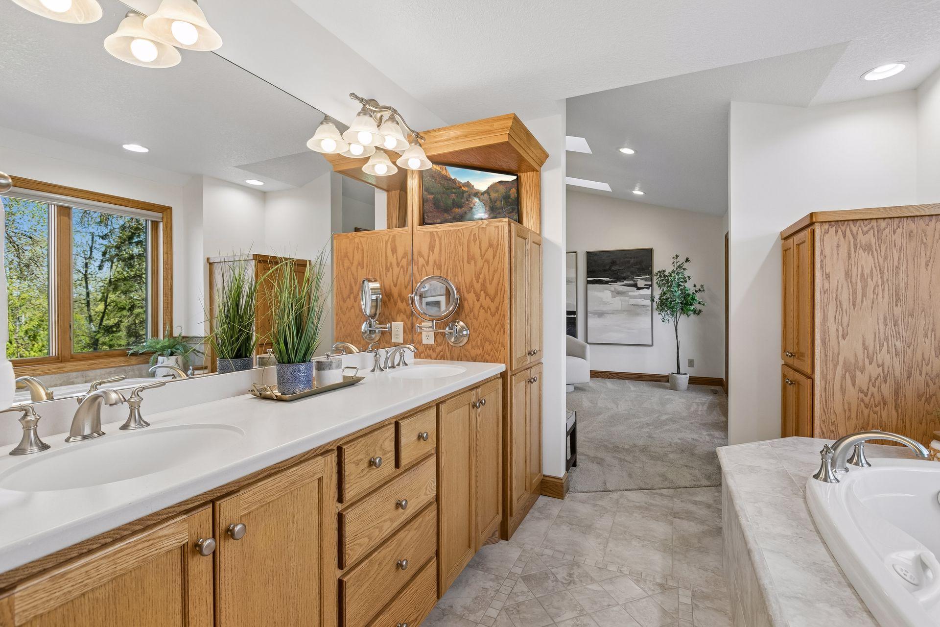 12030 28th Avenue N