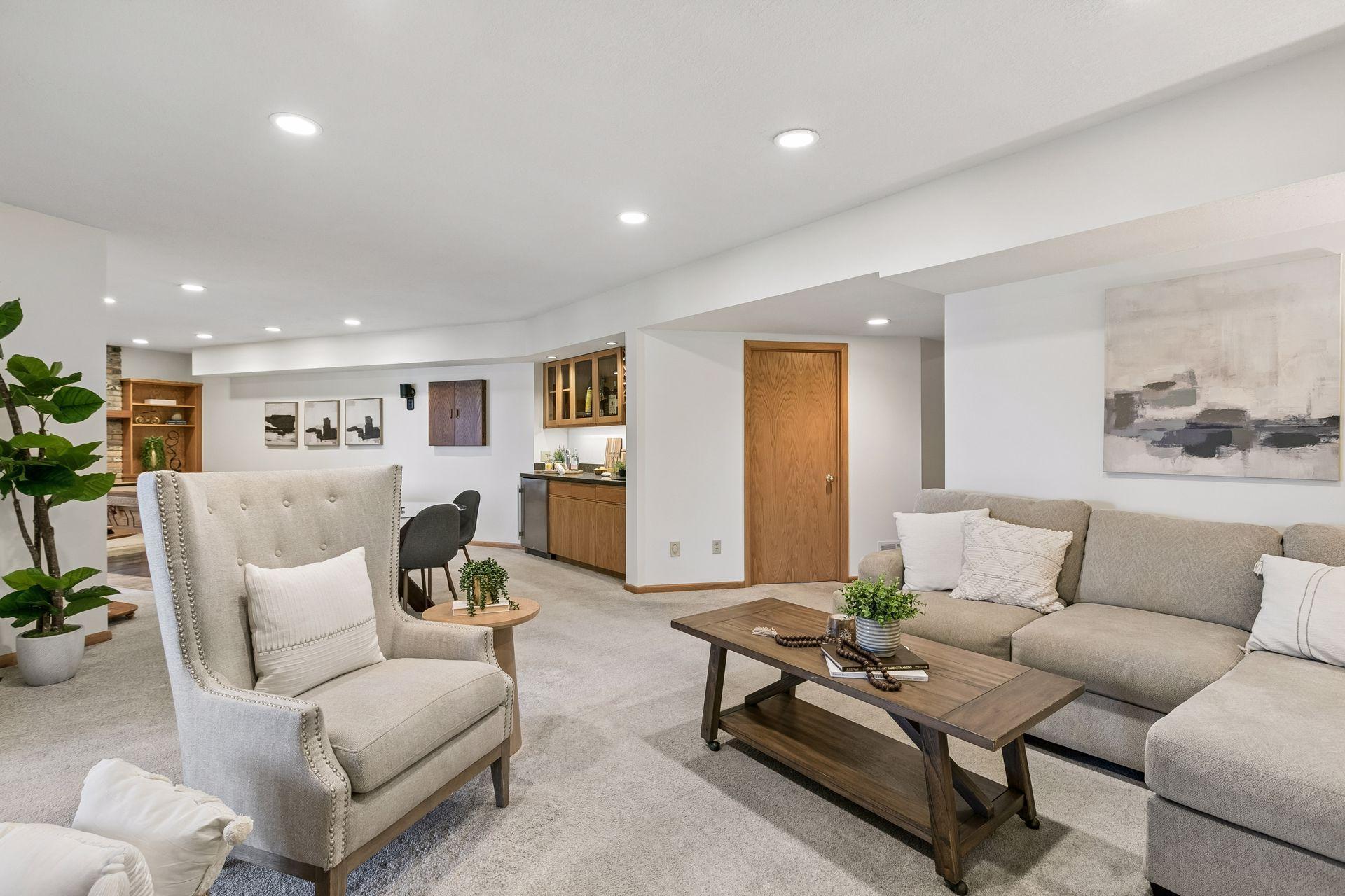12030 28th Avenue N