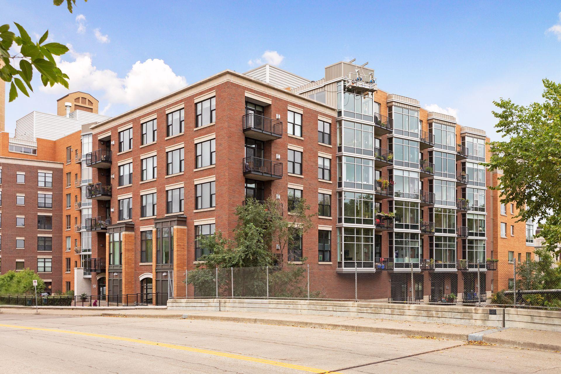 150 2nd Street NE Unit: B514