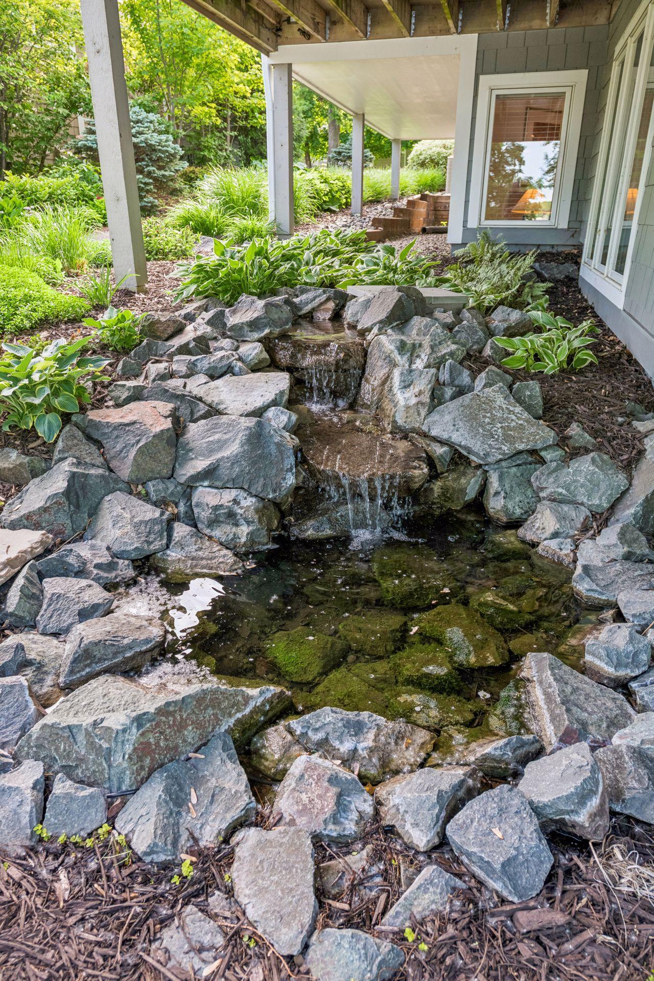 2948 Pelican Point Circle