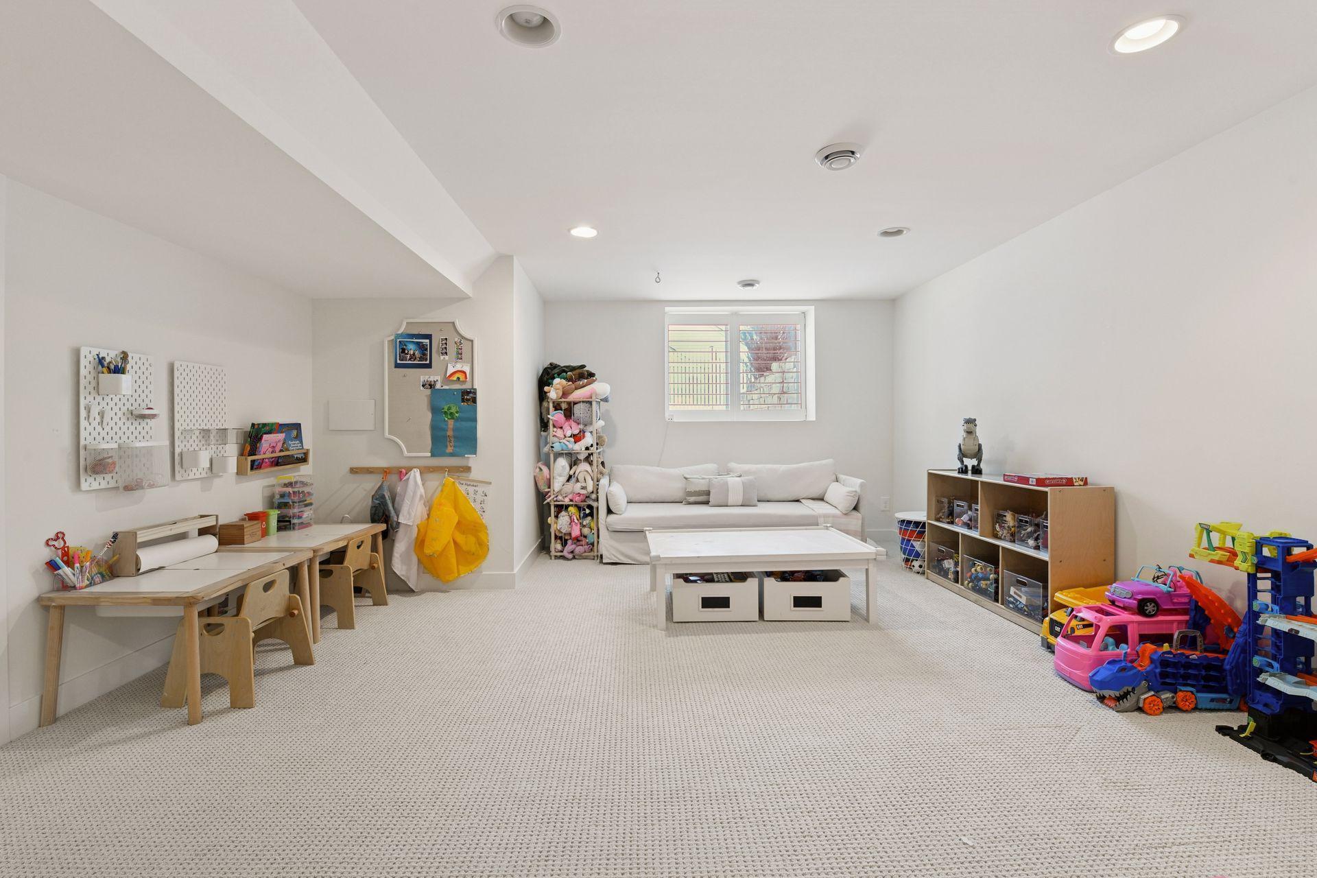 14 Woodland Road