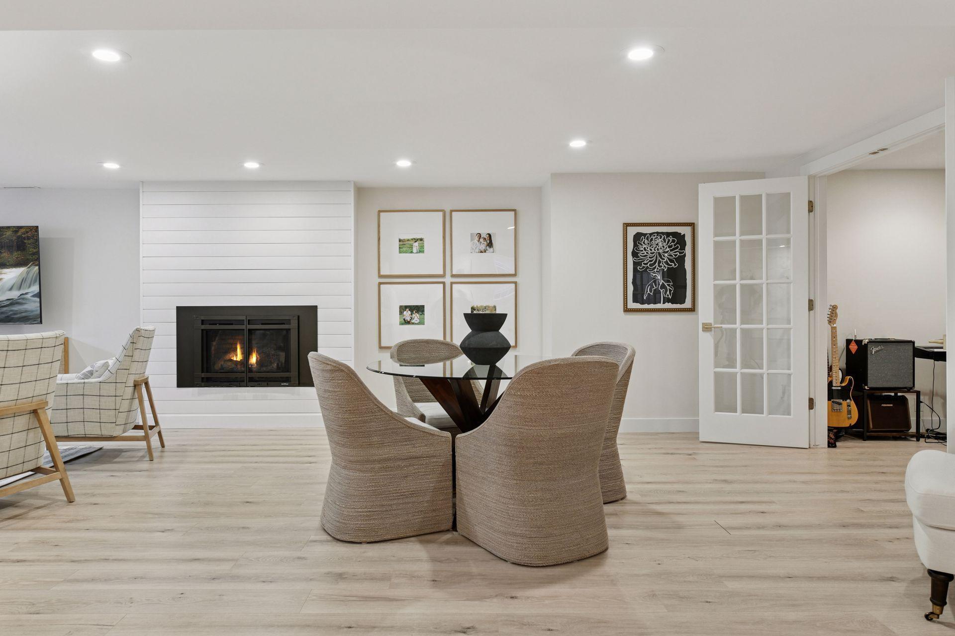 14 Woodland Road