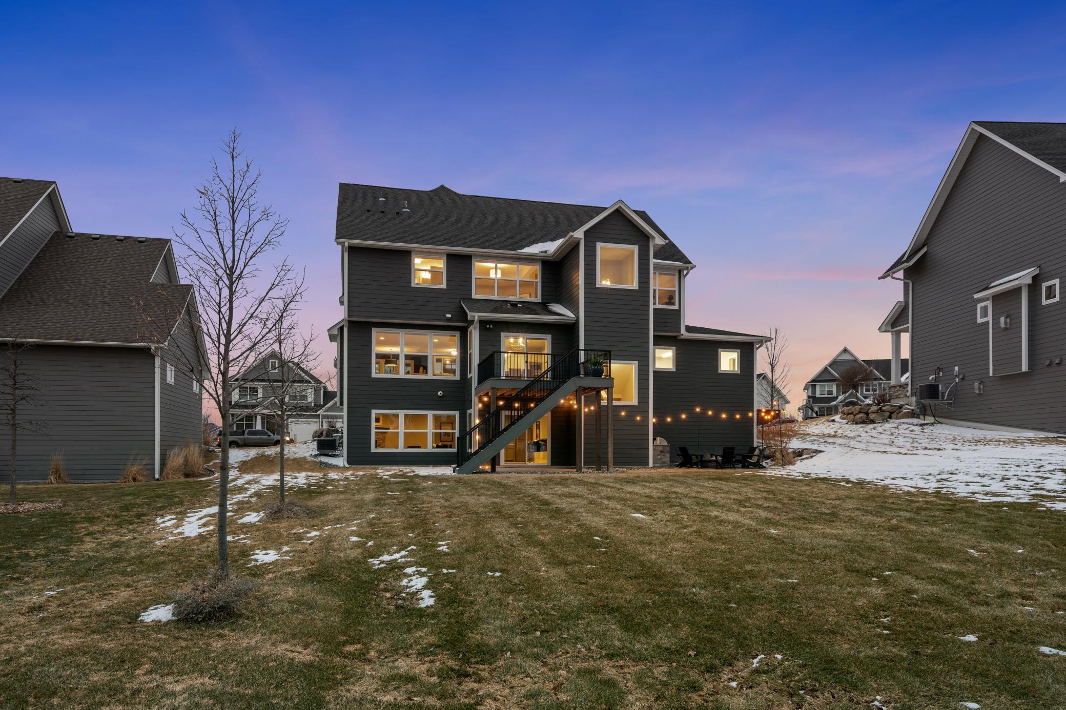 7529 Urbandale Lane N