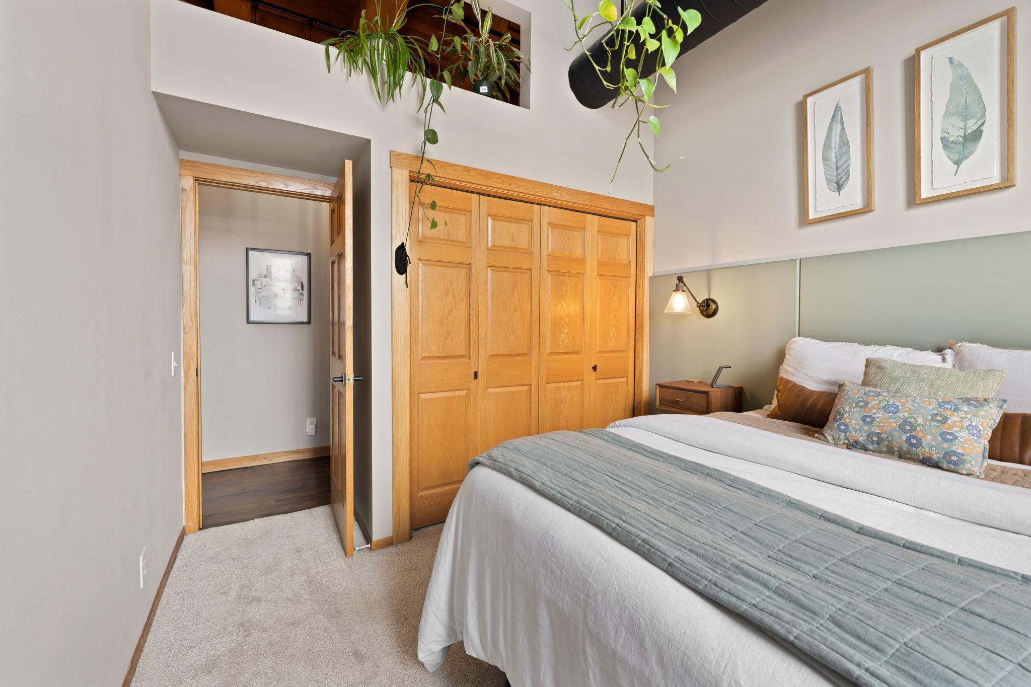 289 5th Street E Unit: 305