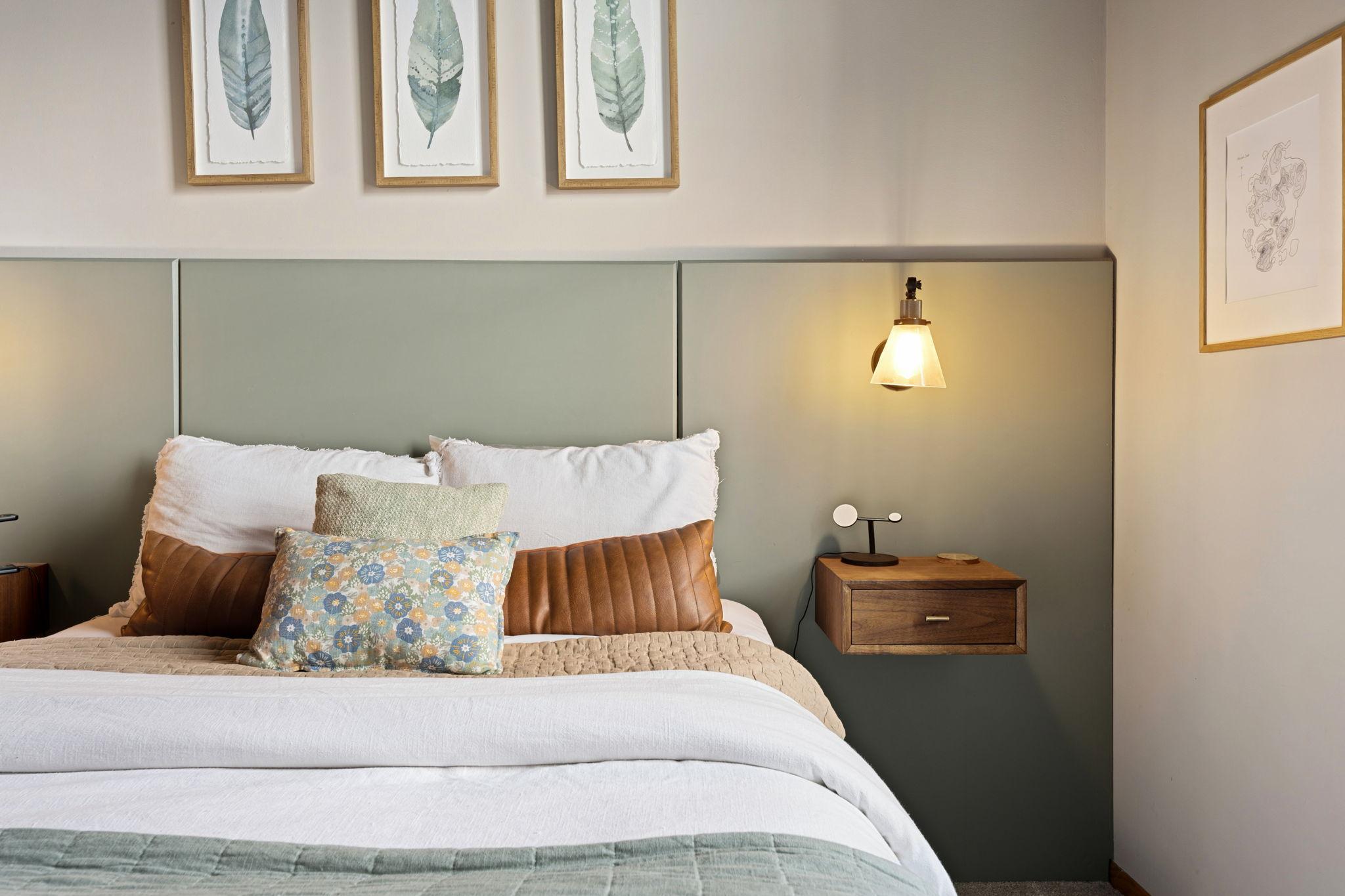 289 5th Street E Unit: 305