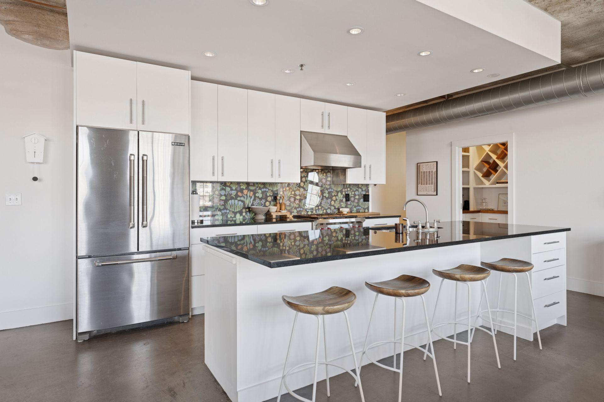 525 N 3rd Street Unit: 306