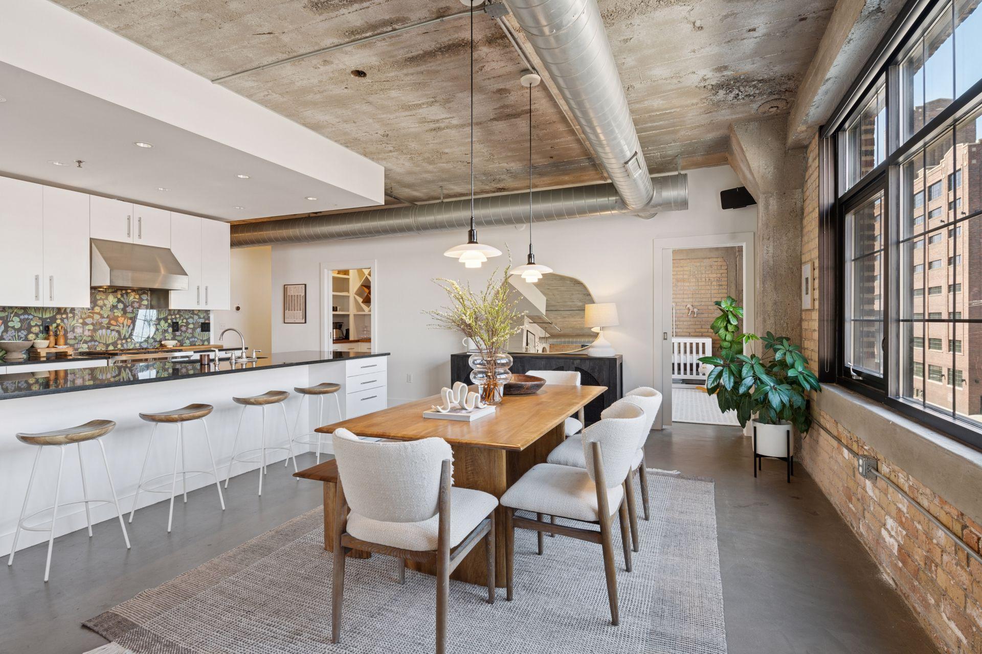 525 N 3rd Street Unit: 306