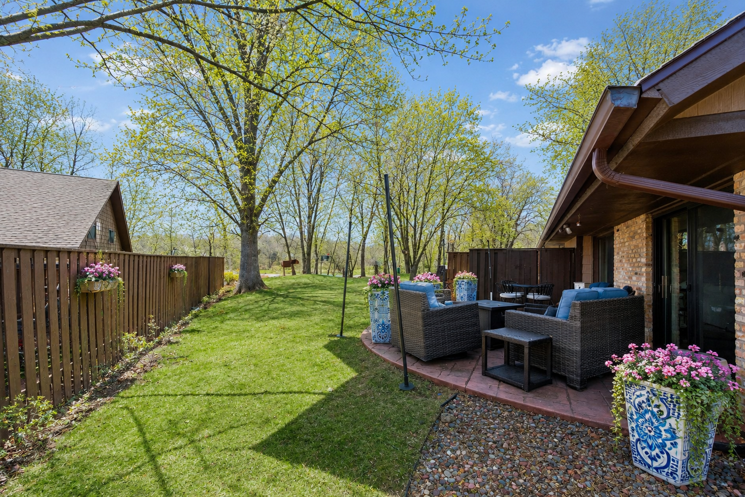 17870 Tioga Trail