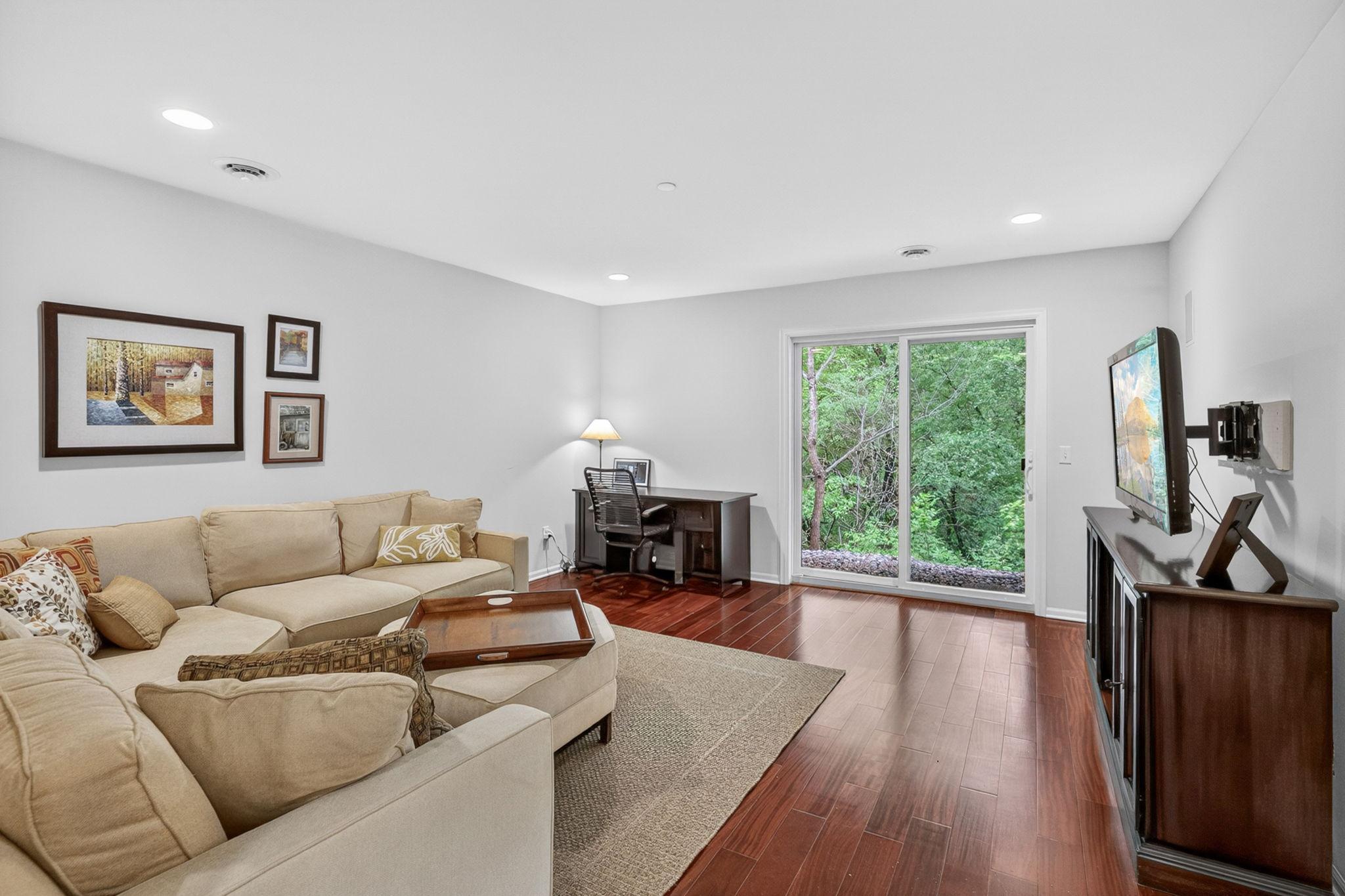 5434 Rowland Park Road