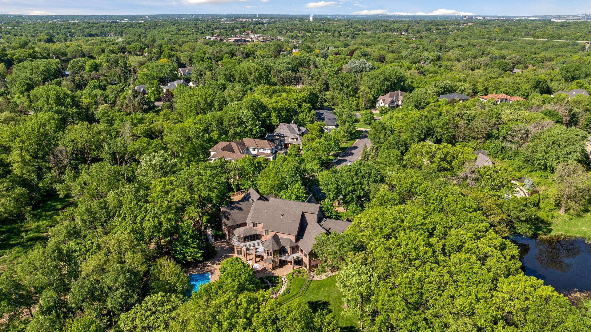 614 Hidden Creek Trail