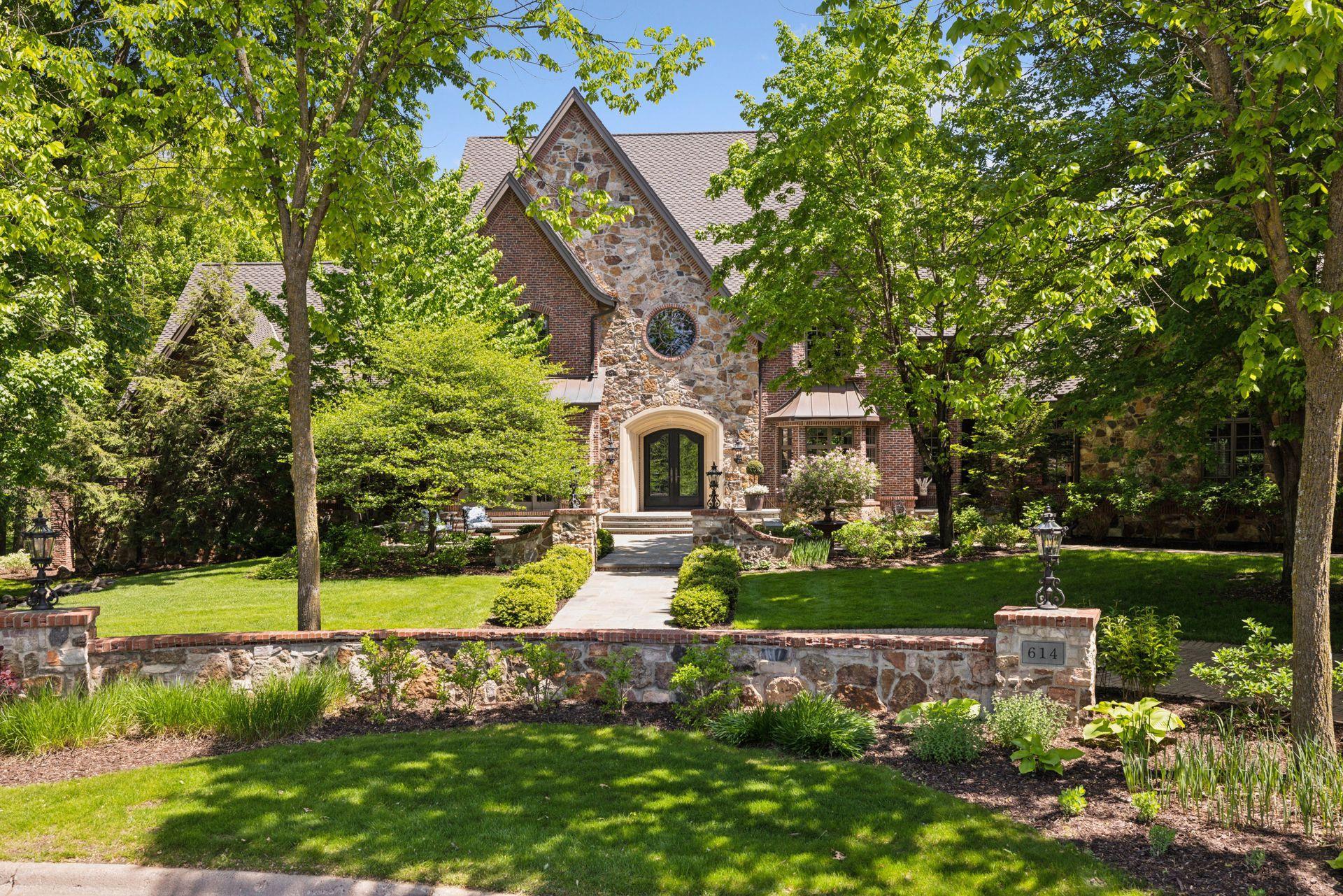 614 Hidden Creek Trail