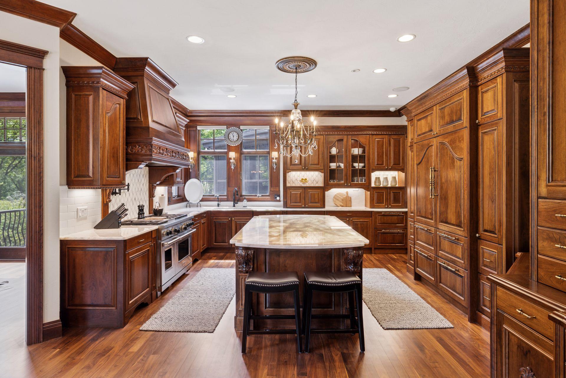 614 Hidden Creek Trail