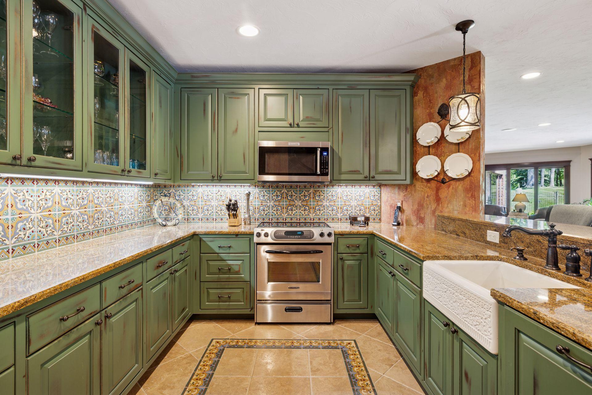 614 Hidden Creek Trail