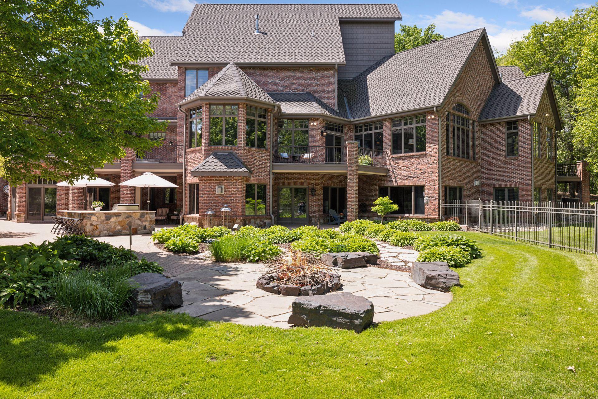 614 Hidden Creek Trail