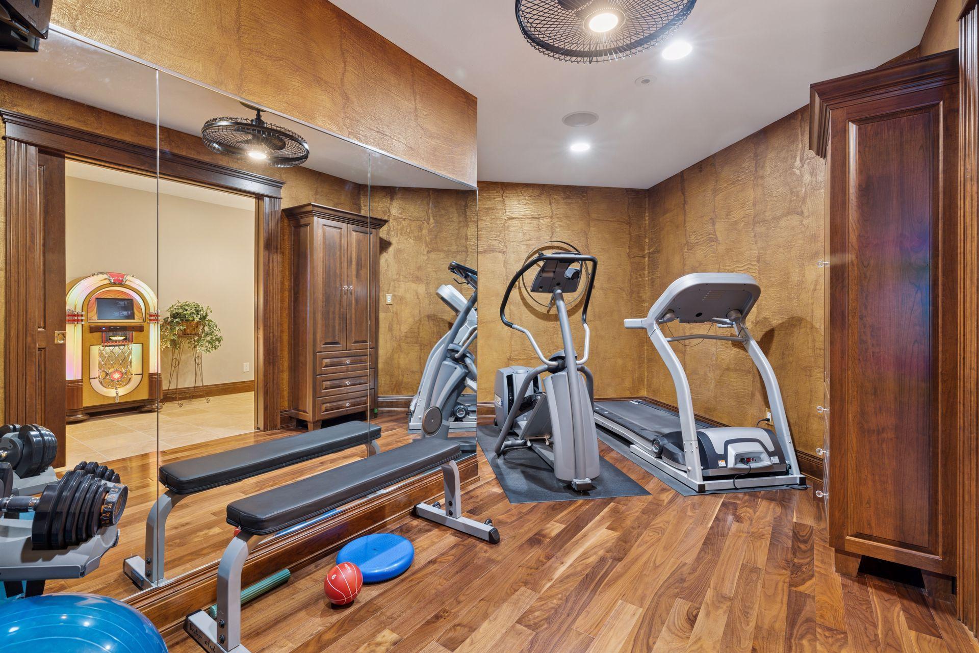 614 Hidden Creek Trail