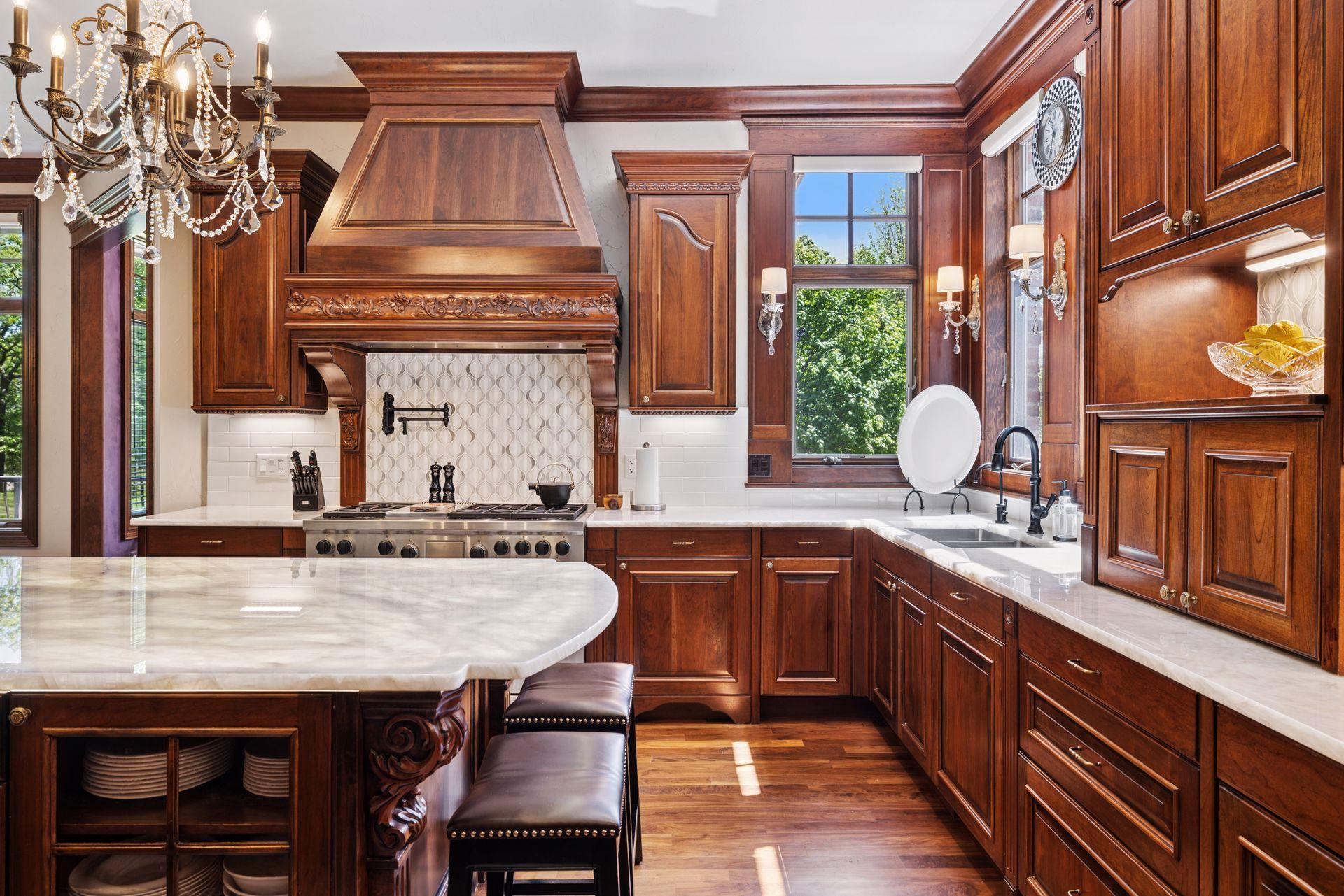 614 Hidden Creek Trail