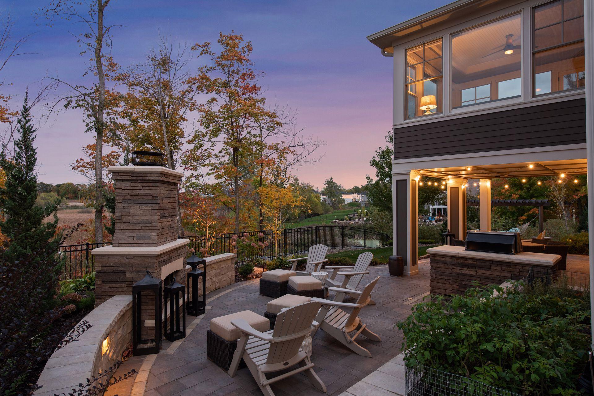 696 Woodland Hill Court