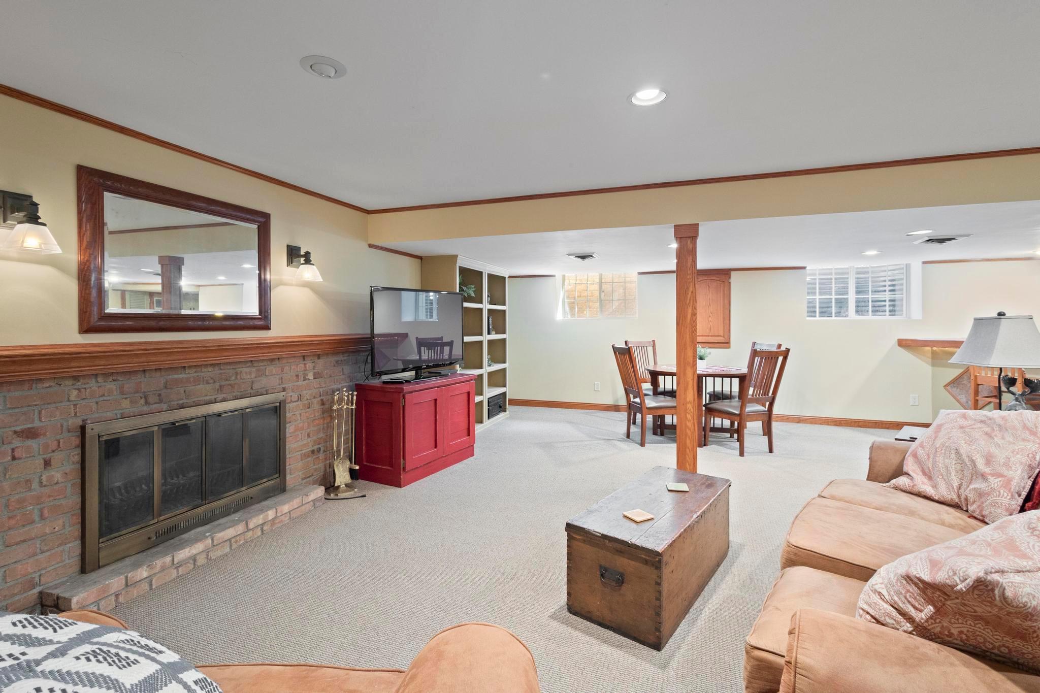 15 Saint Albans Road E