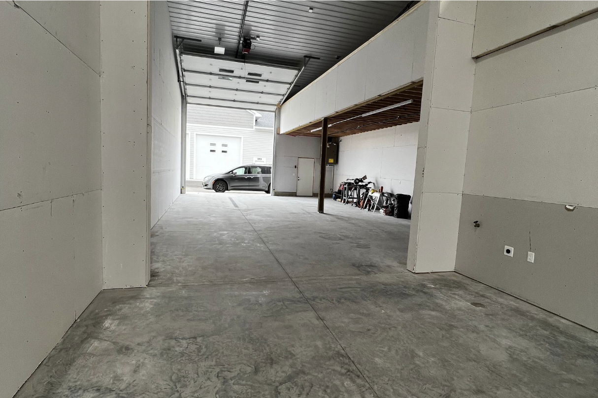 721 Industrial Boulevard Unit: B4