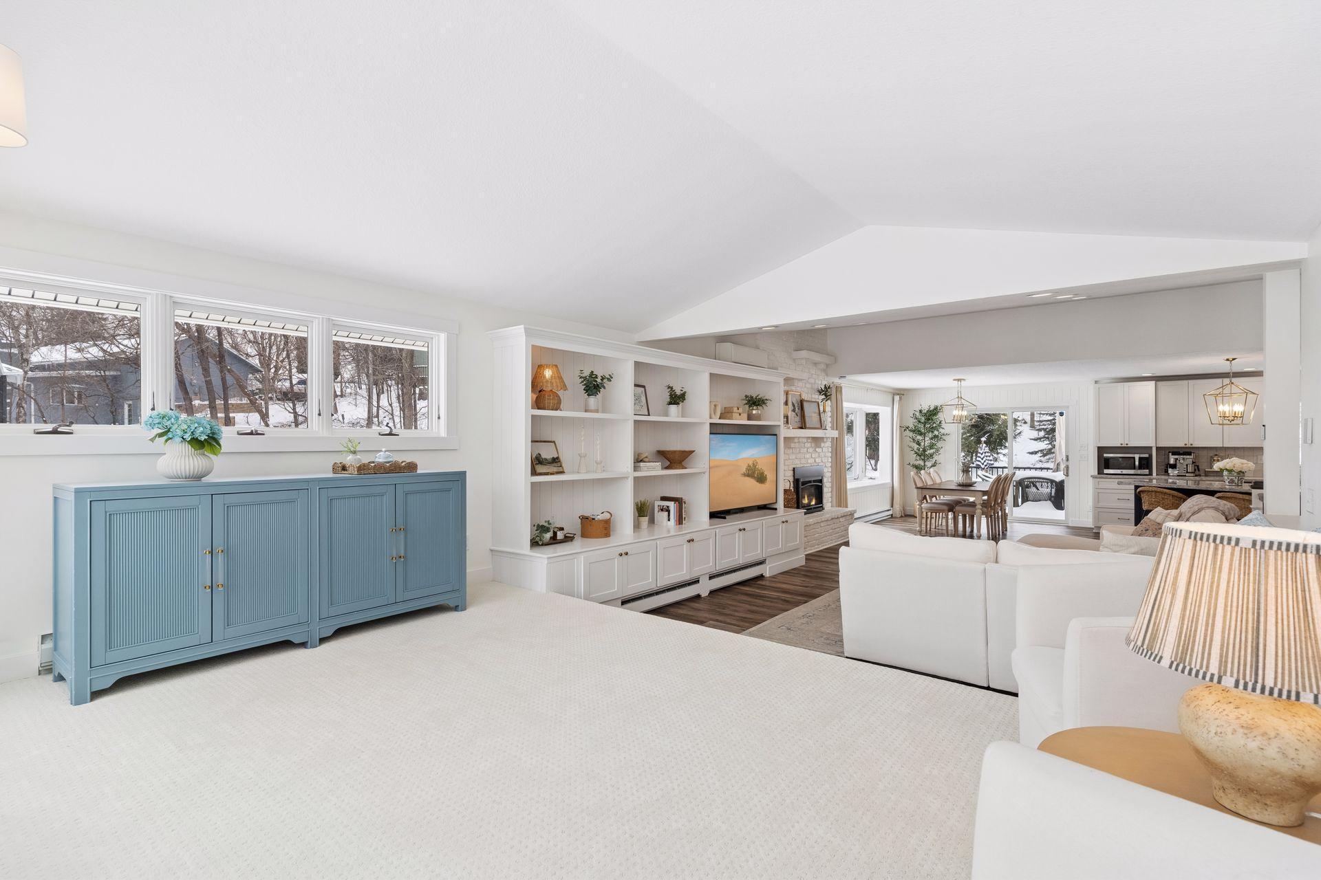 4410 Shady Lane