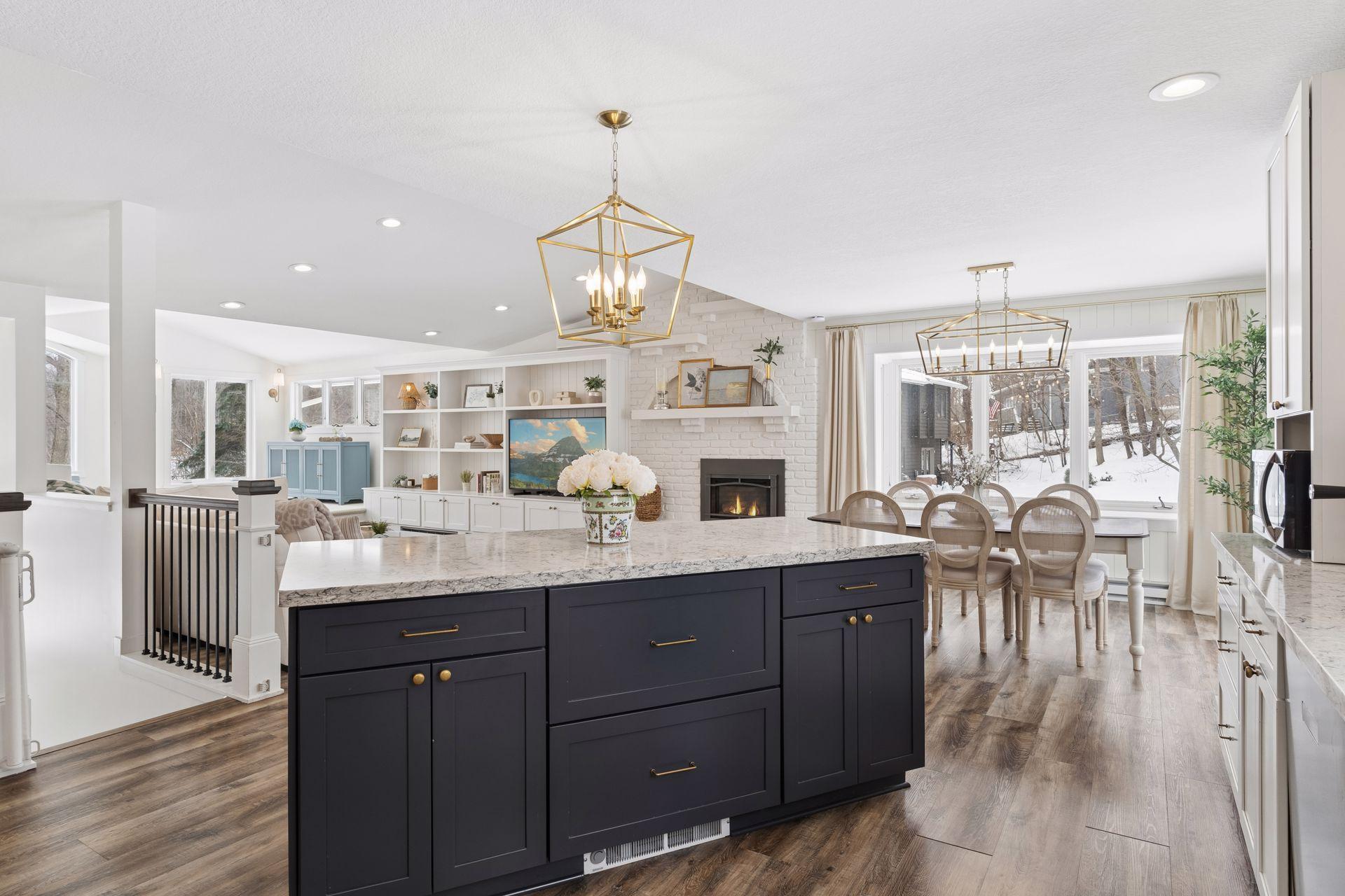 4410 Shady Lane