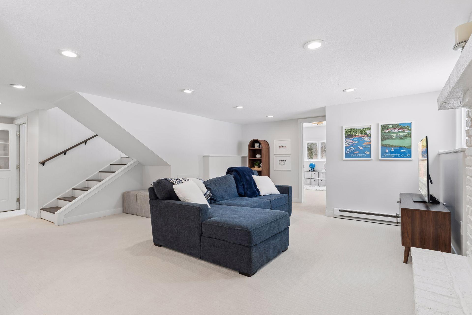 4410 Shady Lane
