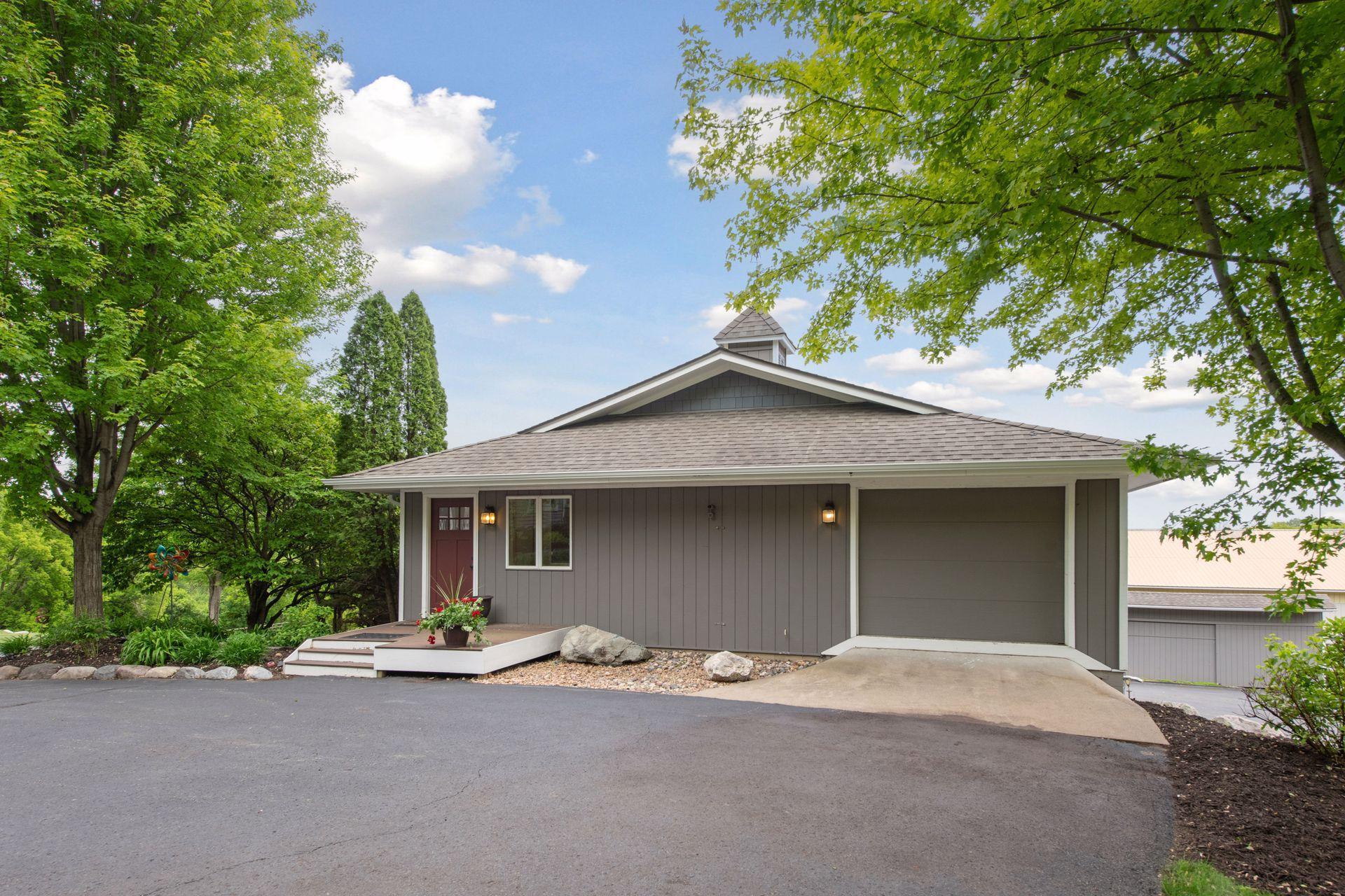 3685 Watertown Road