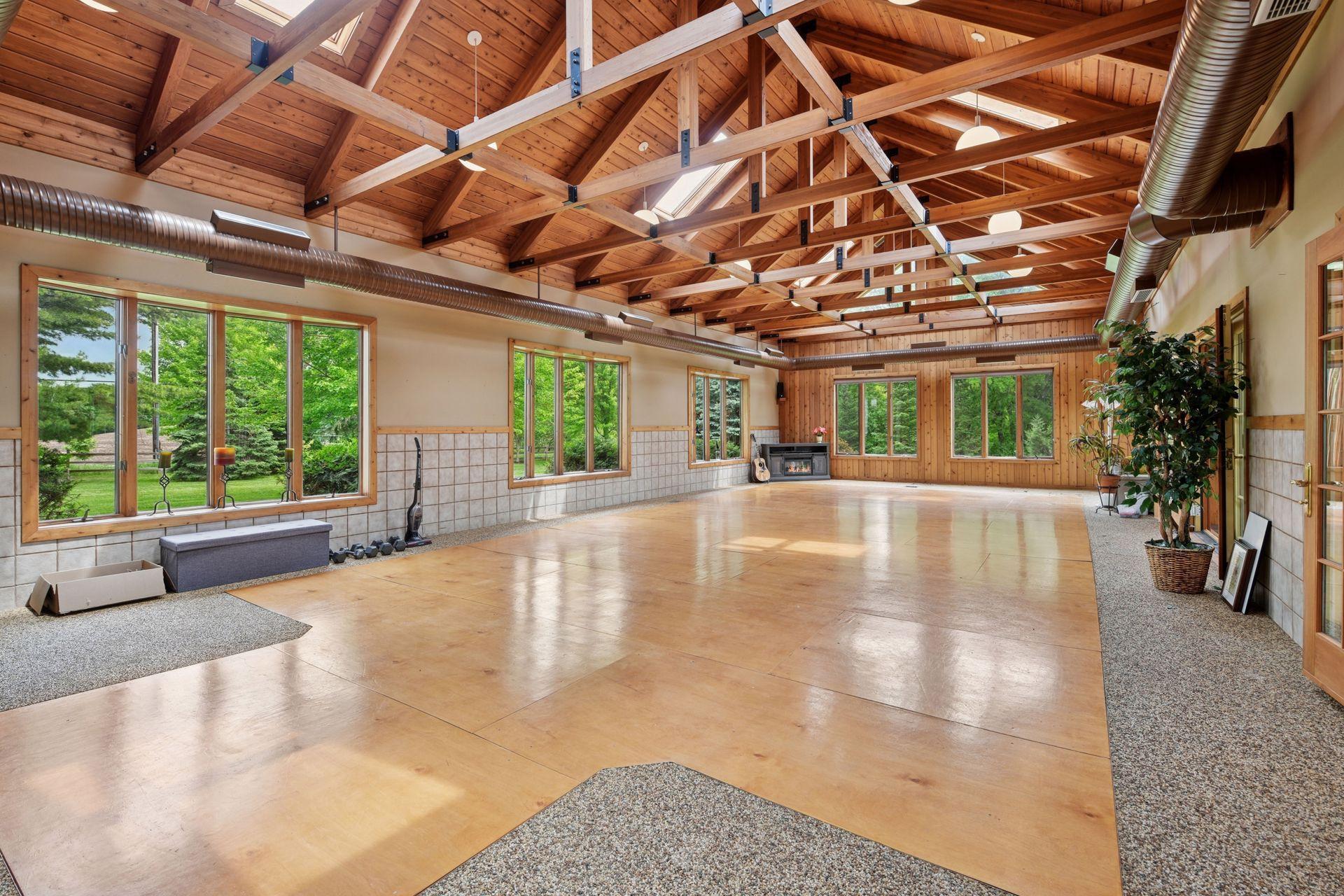 3685 Watertown Road